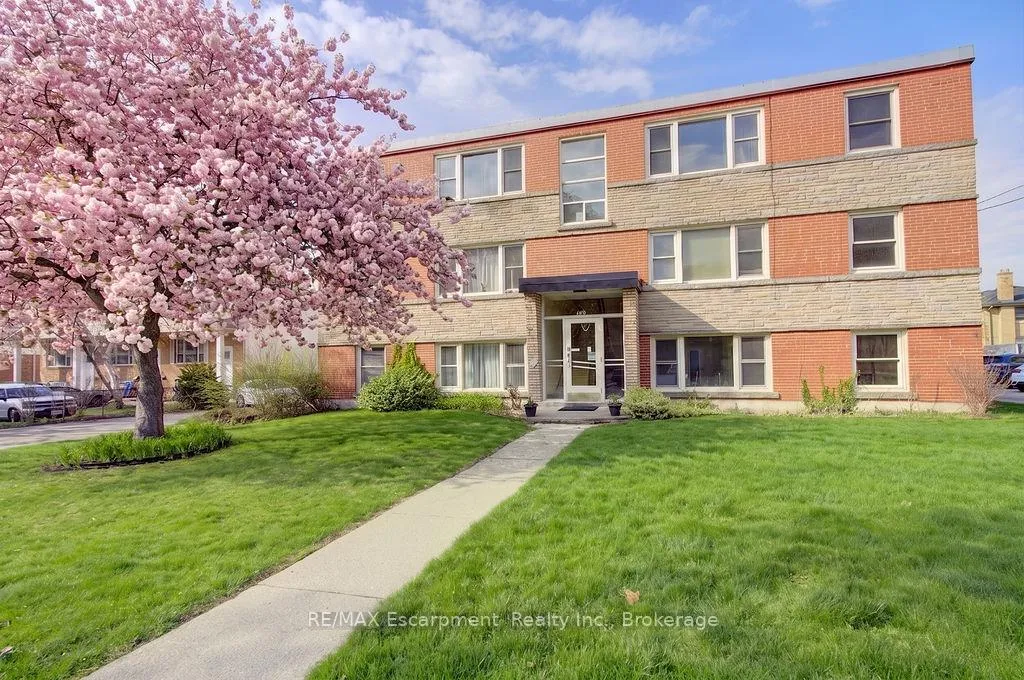 Photo 16 of Unit 204, 830 Robinson Street, Burlington, Brant — HOMEH
