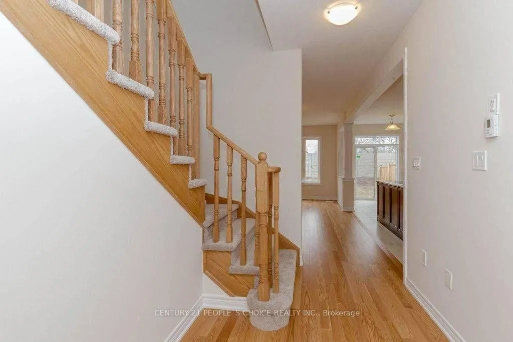 Photo 7 of Unit 48, 166 Deerpath Drive, Guelph, Willow West/Sugarbush/West Acres — HOMEH