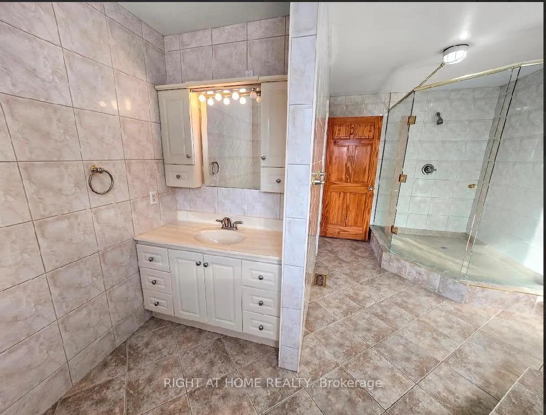 Photo 9 of 16568 Mount Hope Road, Caledon, Palgrave — HOMEH
