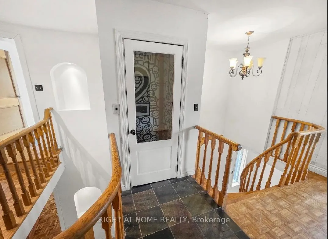 Photo 10 of 16568 Mount Hope Road, Caledon, Palgrave — HOMEH