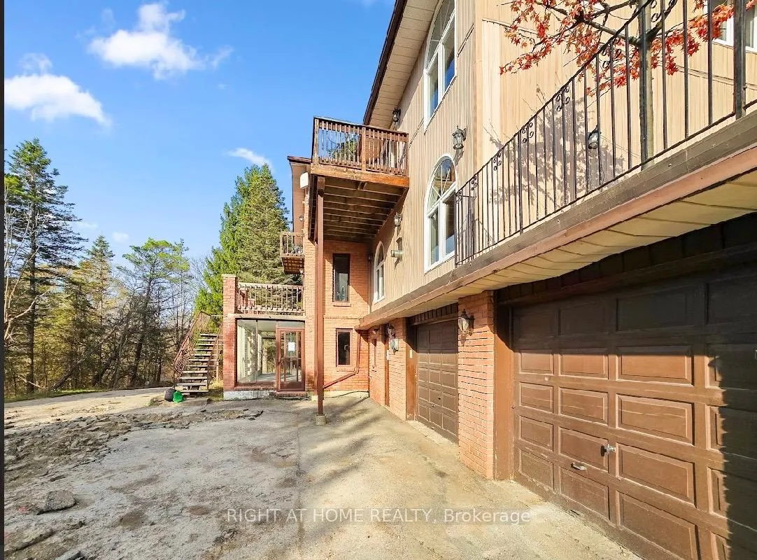 Photo 14 of 16568 Mount Hope Road, Caledon, Palgrave — HOMEH