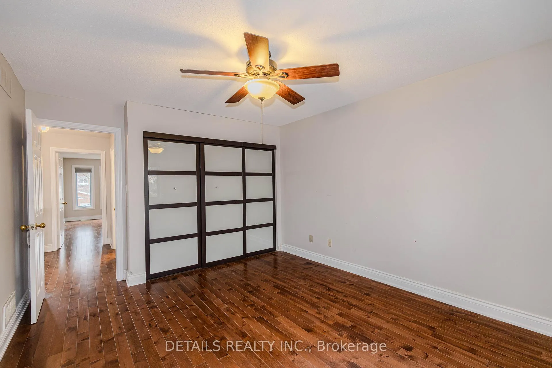 Photo 21 of 42 Rosenfeld Crescent, Ottawa, Kanata - Kanata Lakes/Heritage Hills — HOMEH