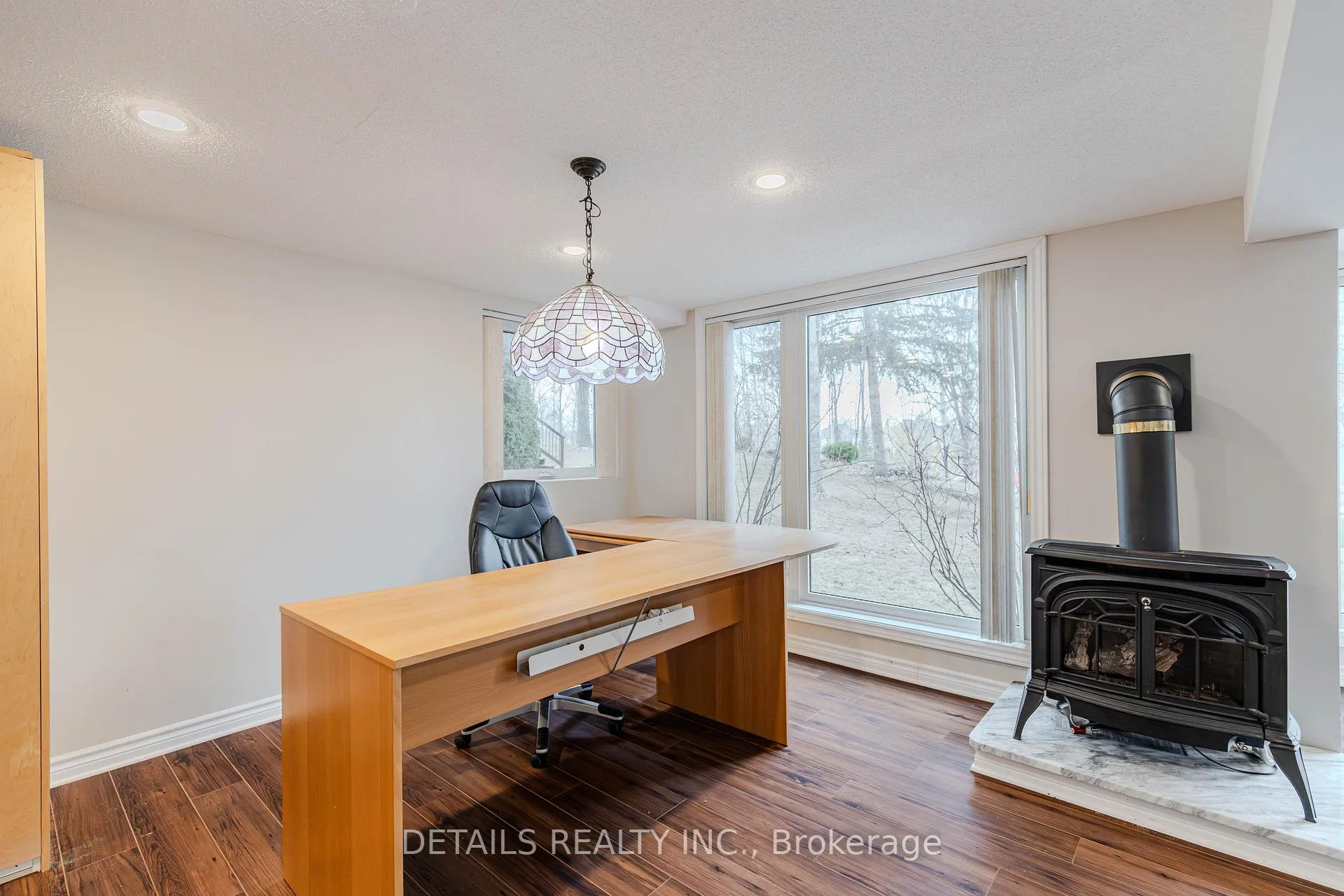 Photo 25 of 42 Rosenfeld Crescent, Ottawa, Kanata - Kanata Lakes/Heritage Hills — HOMEH