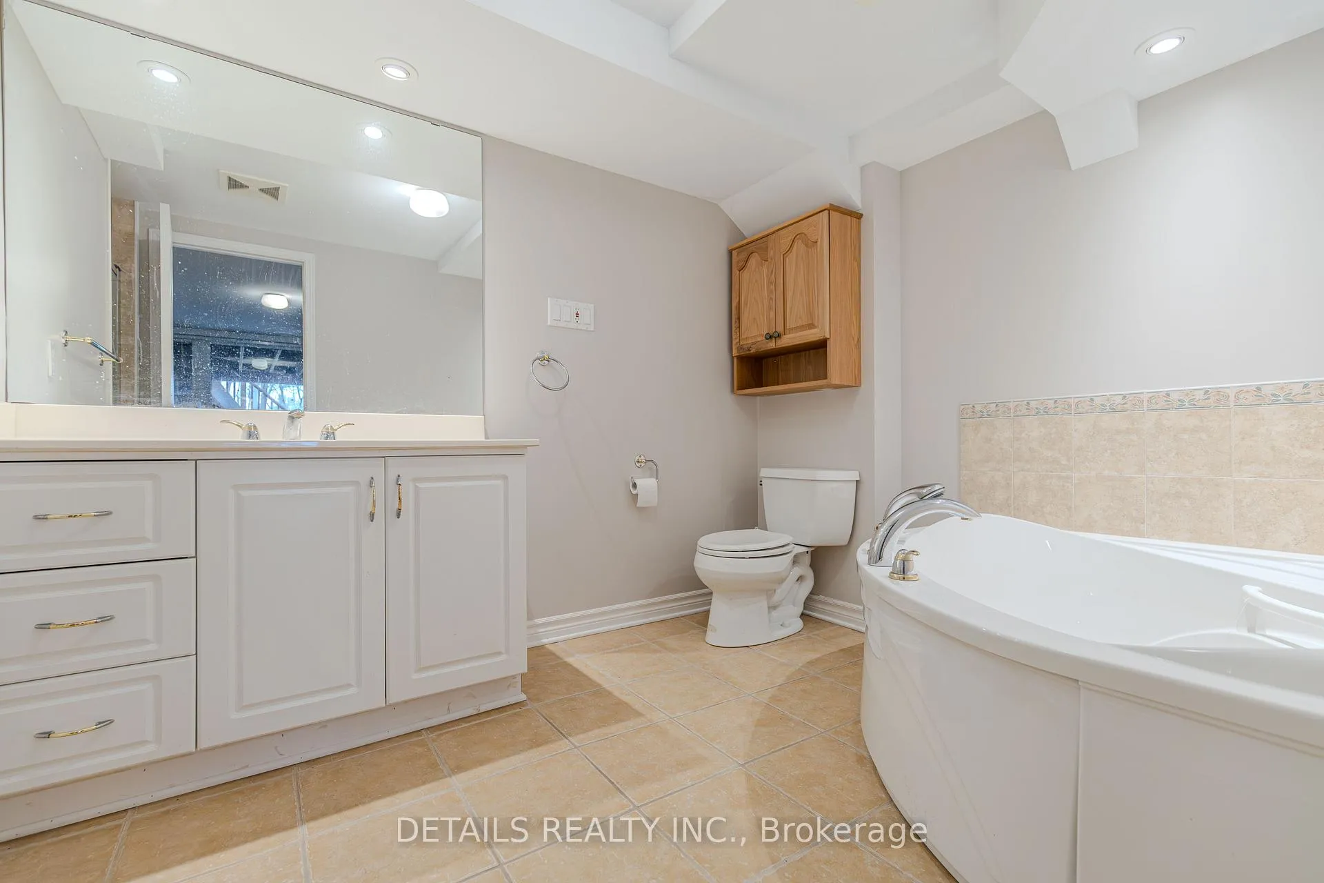 Photo 28 of 42 Rosenfeld Crescent, Ottawa, Kanata - Kanata Lakes/Heritage Hills — HOMEH
