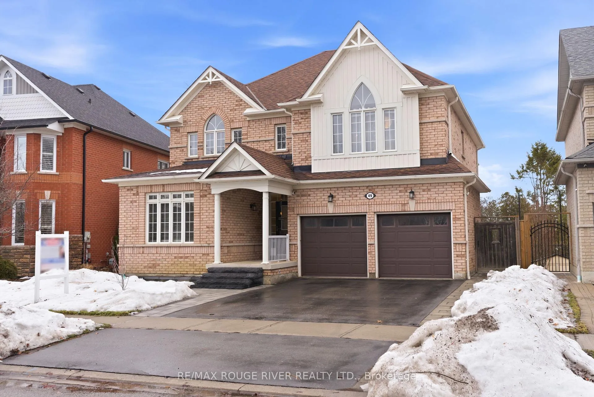 Photo 1 of 49 Helston Crescent, Whitby, Brooklin — HOMEH