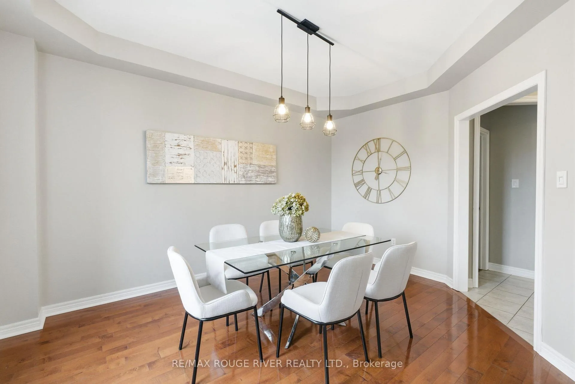 Photo 15 of 49 Helston Crescent, Whitby, Brooklin — HOMEH