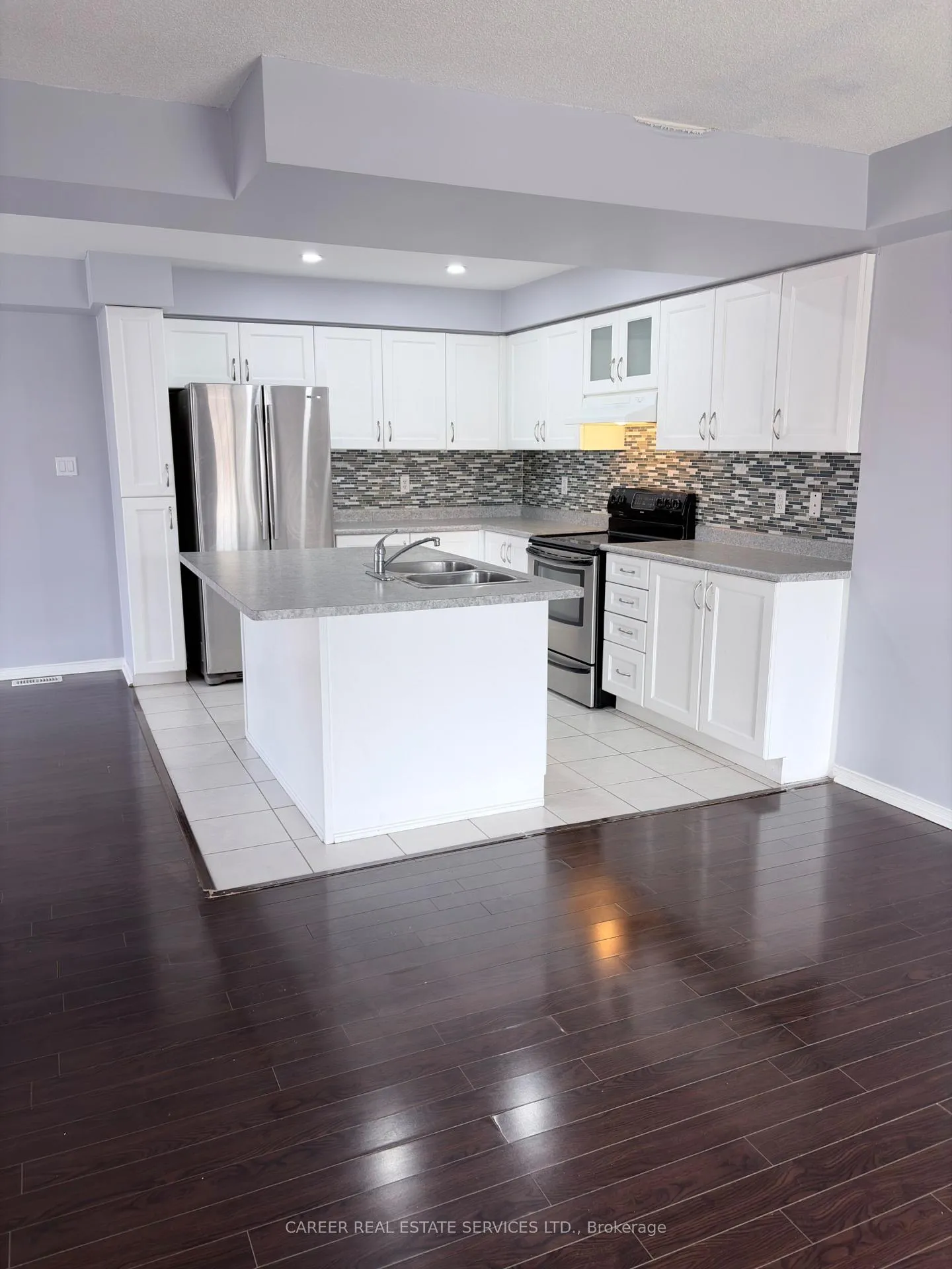 Photo 8 of 45 Blunden Road, Ajax, Central East — HOMEH