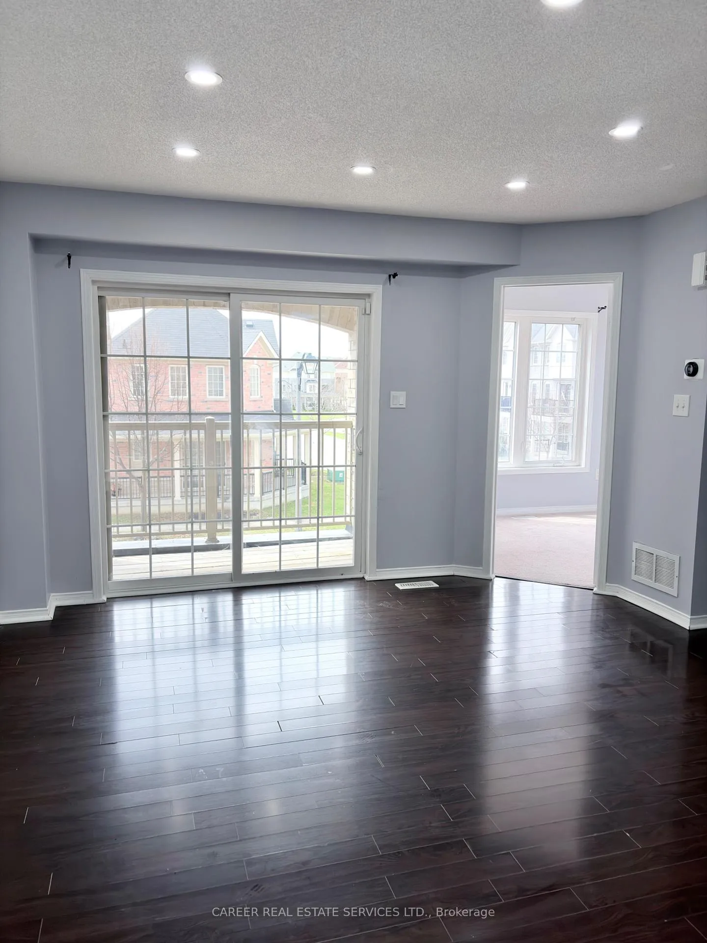 Photo 11 of 45 Blunden Road, Ajax, Central East — HOMEH