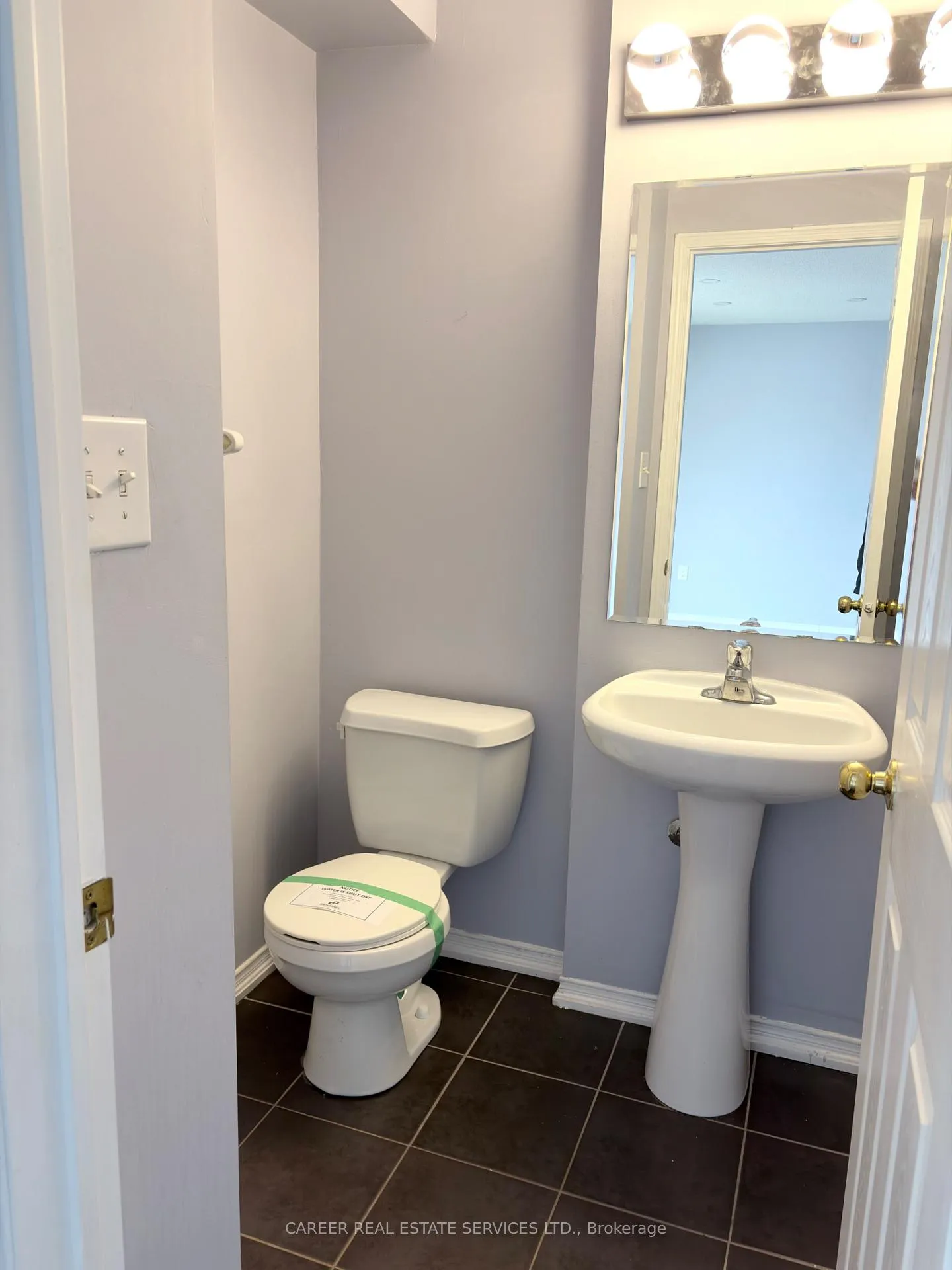 Photo 15 of 45 Blunden Road, Ajax, Central East — HOMEH