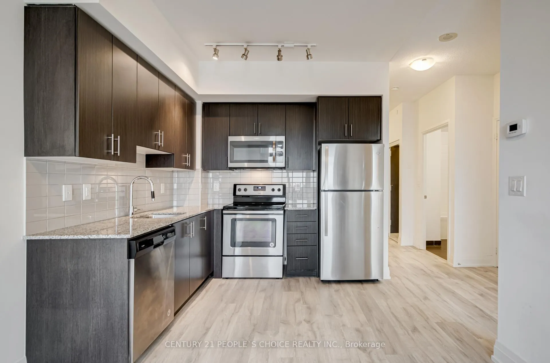 Photo 10 of Unit 603, 3700 Highway 7 Road, Vaughan, Vaughan Corporate Centre — HOMEH