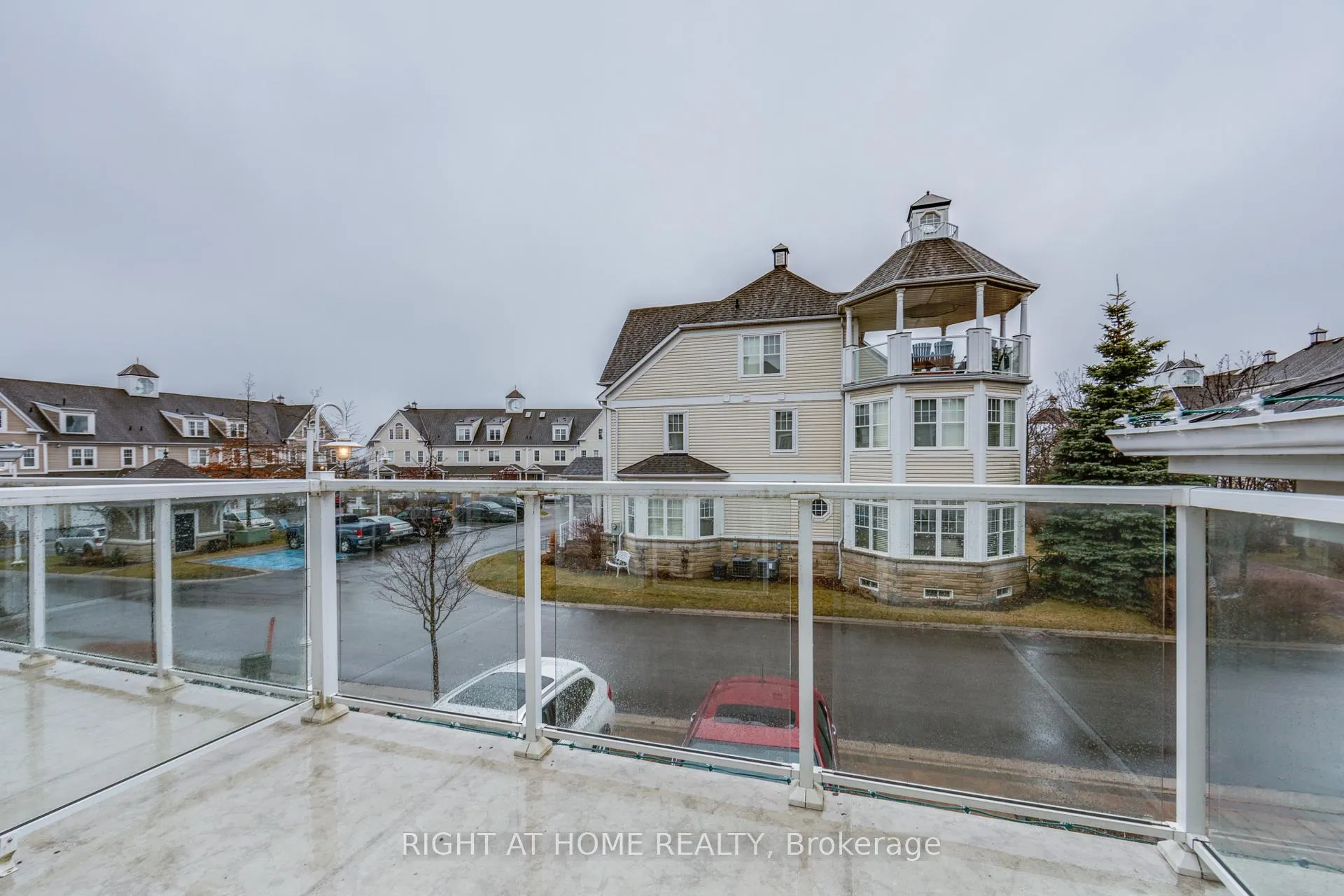Photo 3 of Unit 37, 1295 Wharf Street, Pickering, Bay Ridges — HOMEH