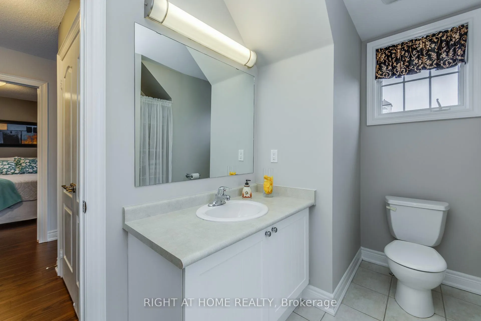 Photo 22 of Unit 37, 1295 Wharf Street, Pickering, Bay Ridges — HOMEH