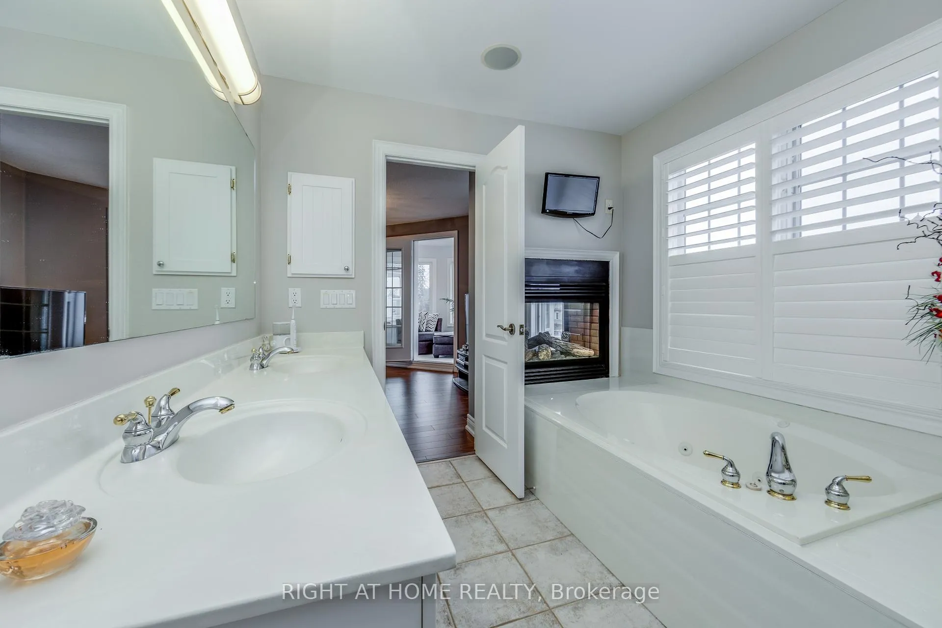 Photo 25 of Unit 37, 1295 Wharf Street, Pickering, Bay Ridges — HOMEH