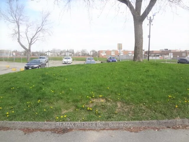 Photo 3 of Unit 231, 260 John Garland Boulevard, Etobicoke, West Humber-Clairville — HOMEH
