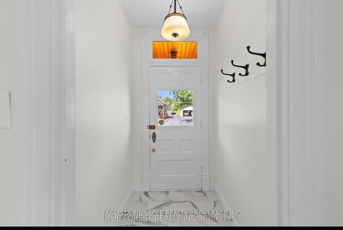 Photo 4 of Unit MAIN LEVEL UNIT, 7065 Longwoods Road, London, South MM — HOMEH