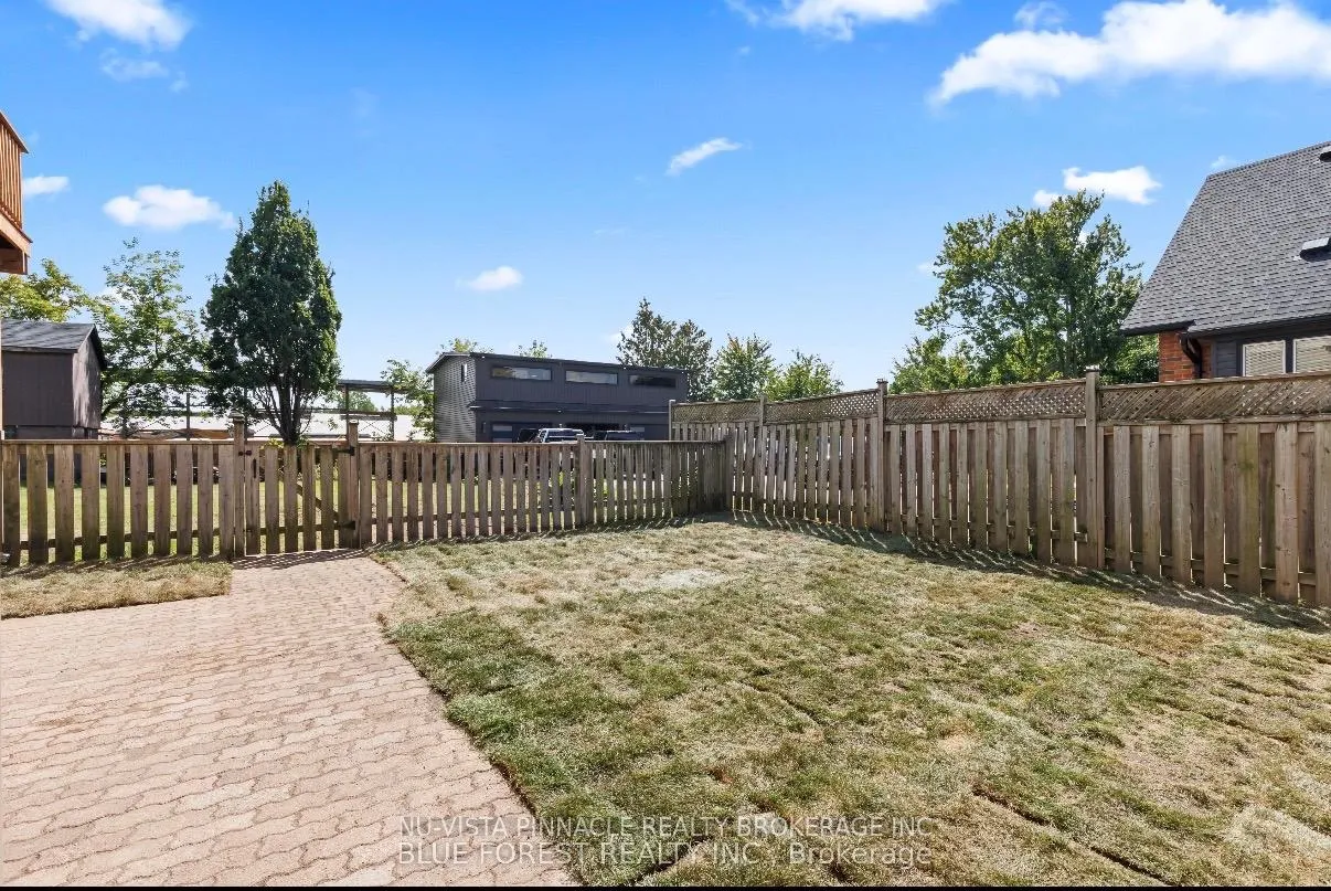 Photo 19 of Unit MAIN LEVEL UNIT, 7065 Longwoods Road, London, South MM — HOMEH