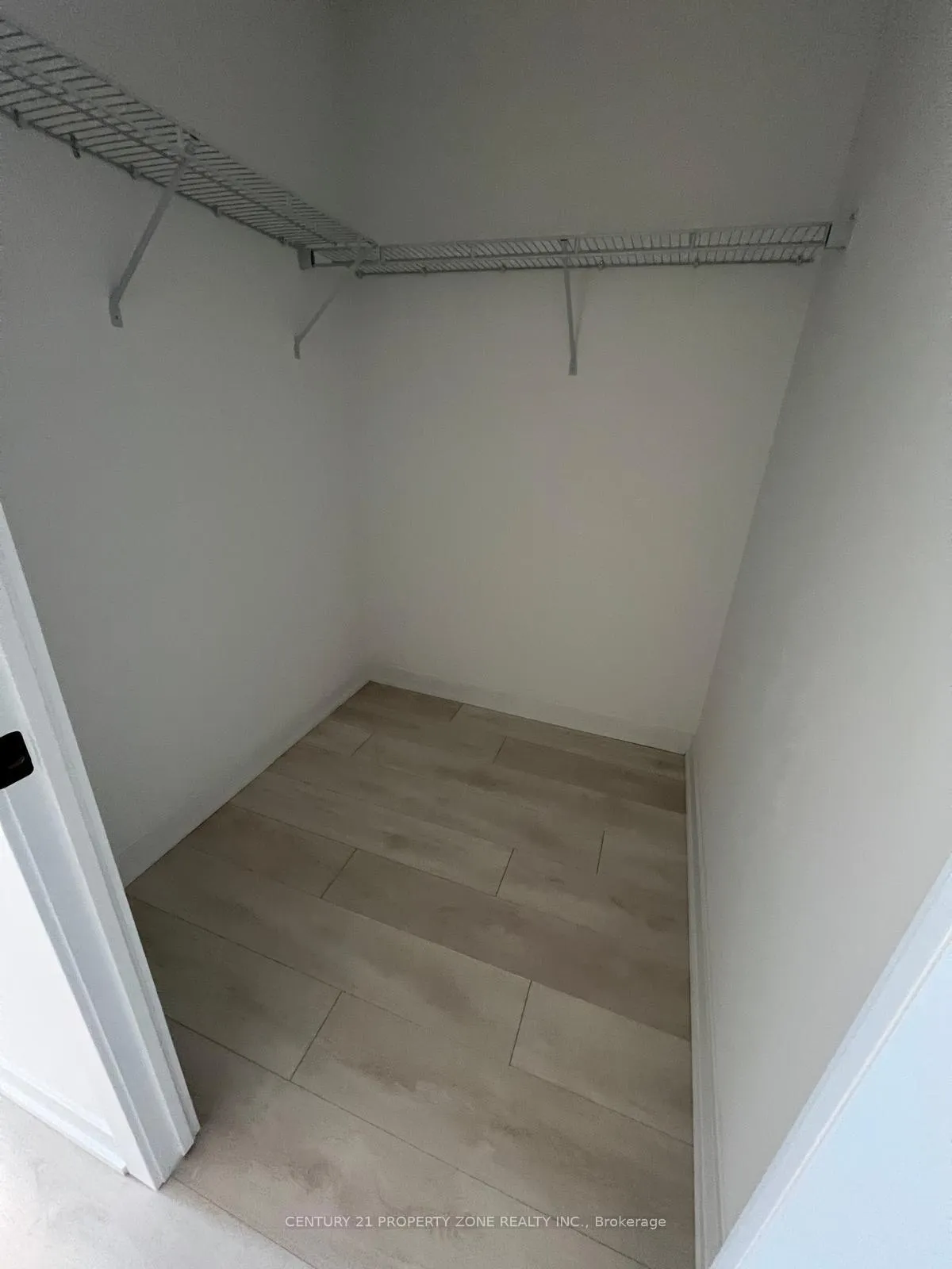 Photo 9 of Unit 315, 4875 Power Common, Burlington, Uptown — HOMEH