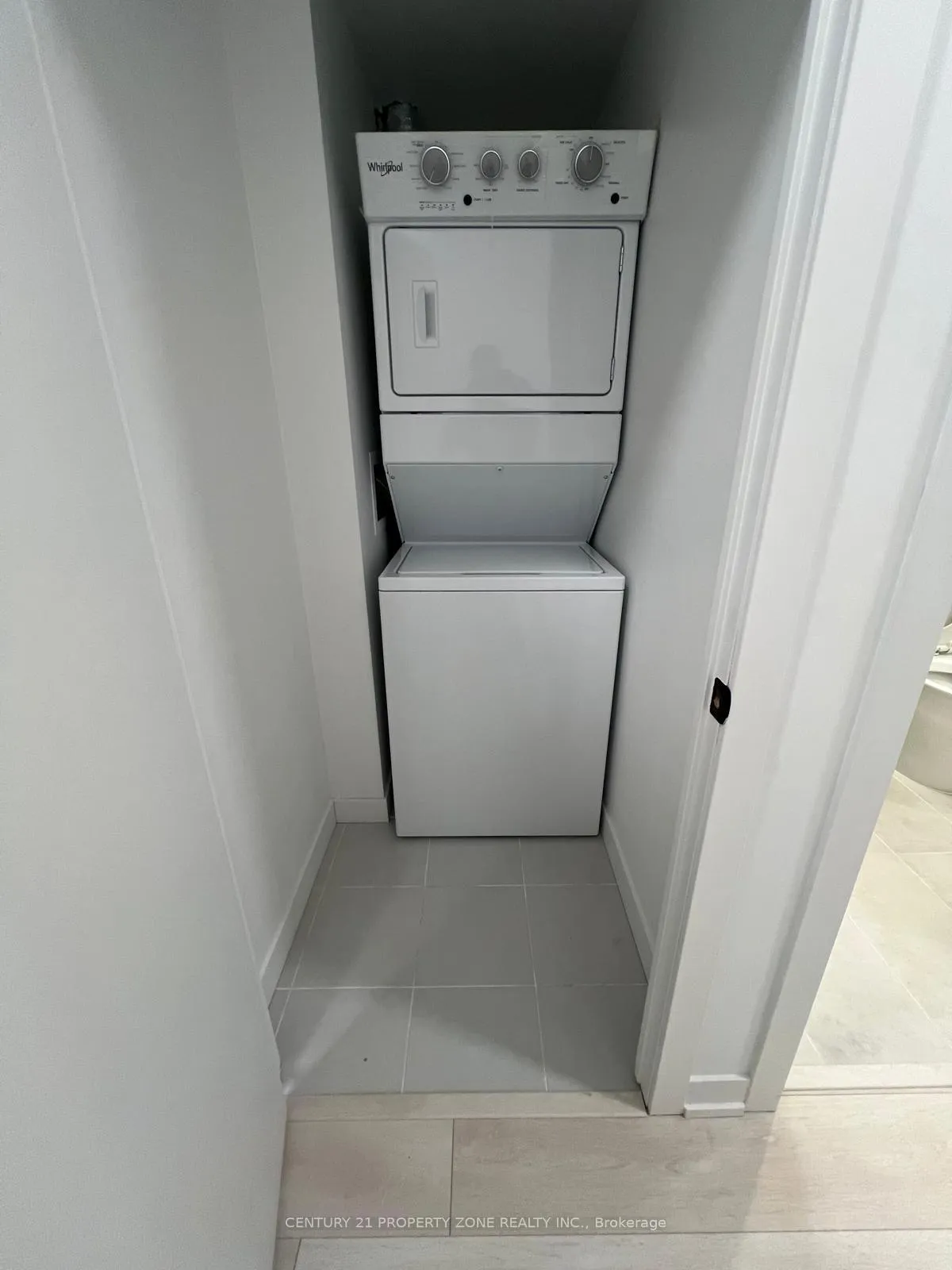 Photo 10 of Unit 315, 4875 Power Common, Burlington, Uptown — HOMEH