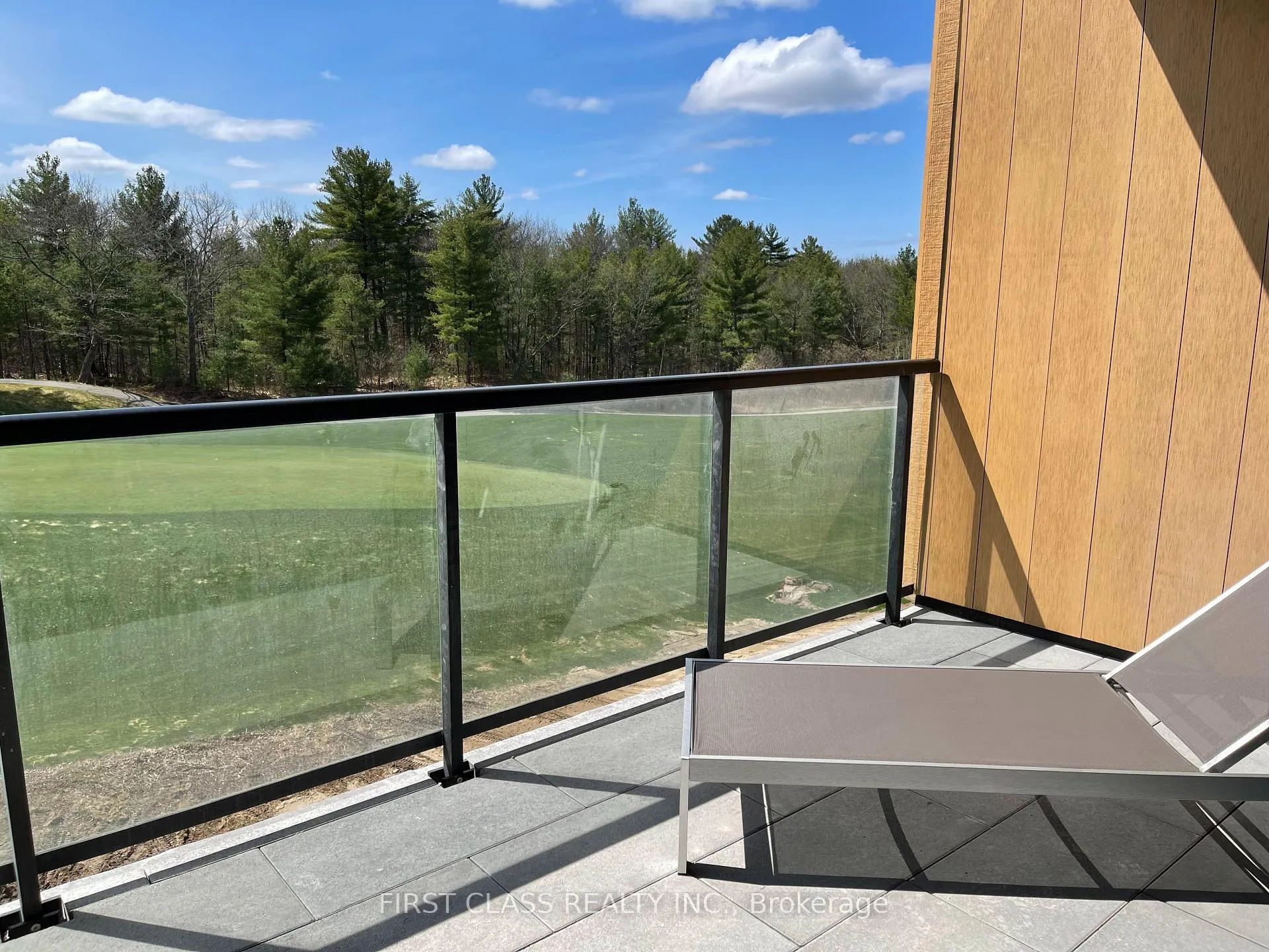 Photo 19 of Unit 306, 120 Carrick Trail, Gravenhurst, Muskoka (S) — HOMEH