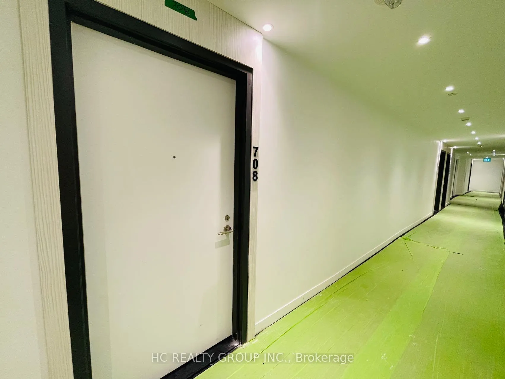 Photo 3 of Unit 708, 185 Alberta Avenue, Toronto, Oakwood Village — HOMEH
