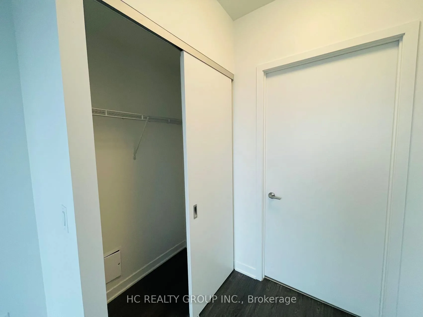 Photo 14 of Unit 708, 185 Alberta Avenue, Toronto, Oakwood Village — HOMEH