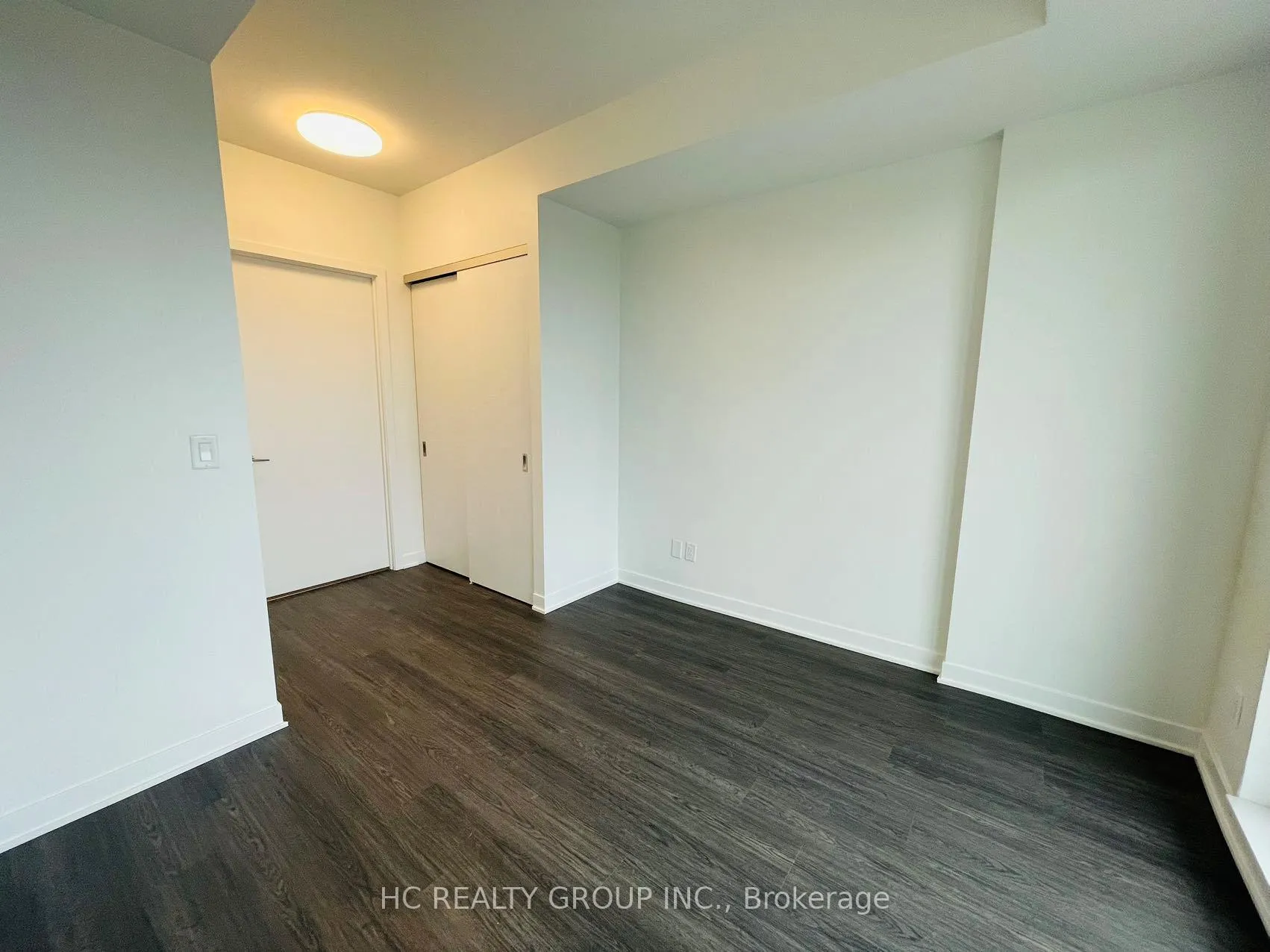 Photo 15 of Unit 708, 185 Alberta Avenue, Toronto, Oakwood Village — HOMEH