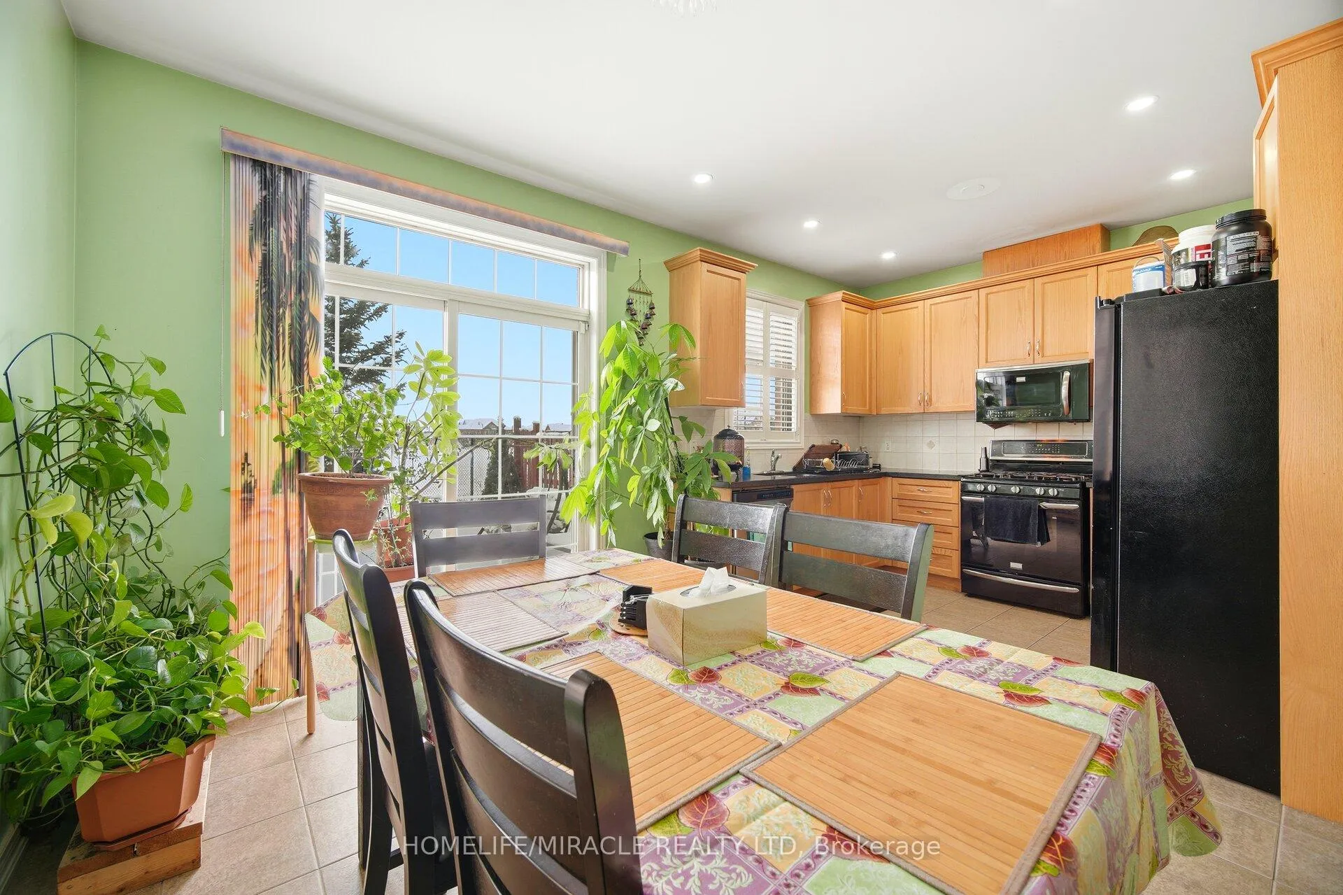 Photo 7 of 26 Goldsboro Road, Brampton, Bram East — HOMEH