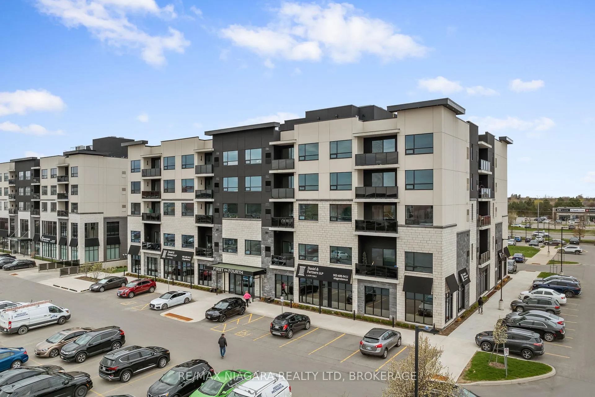 Photo 1 of Unit 202, 300B Fourth Avenue, St. Catharines, Ridley — HOMEH