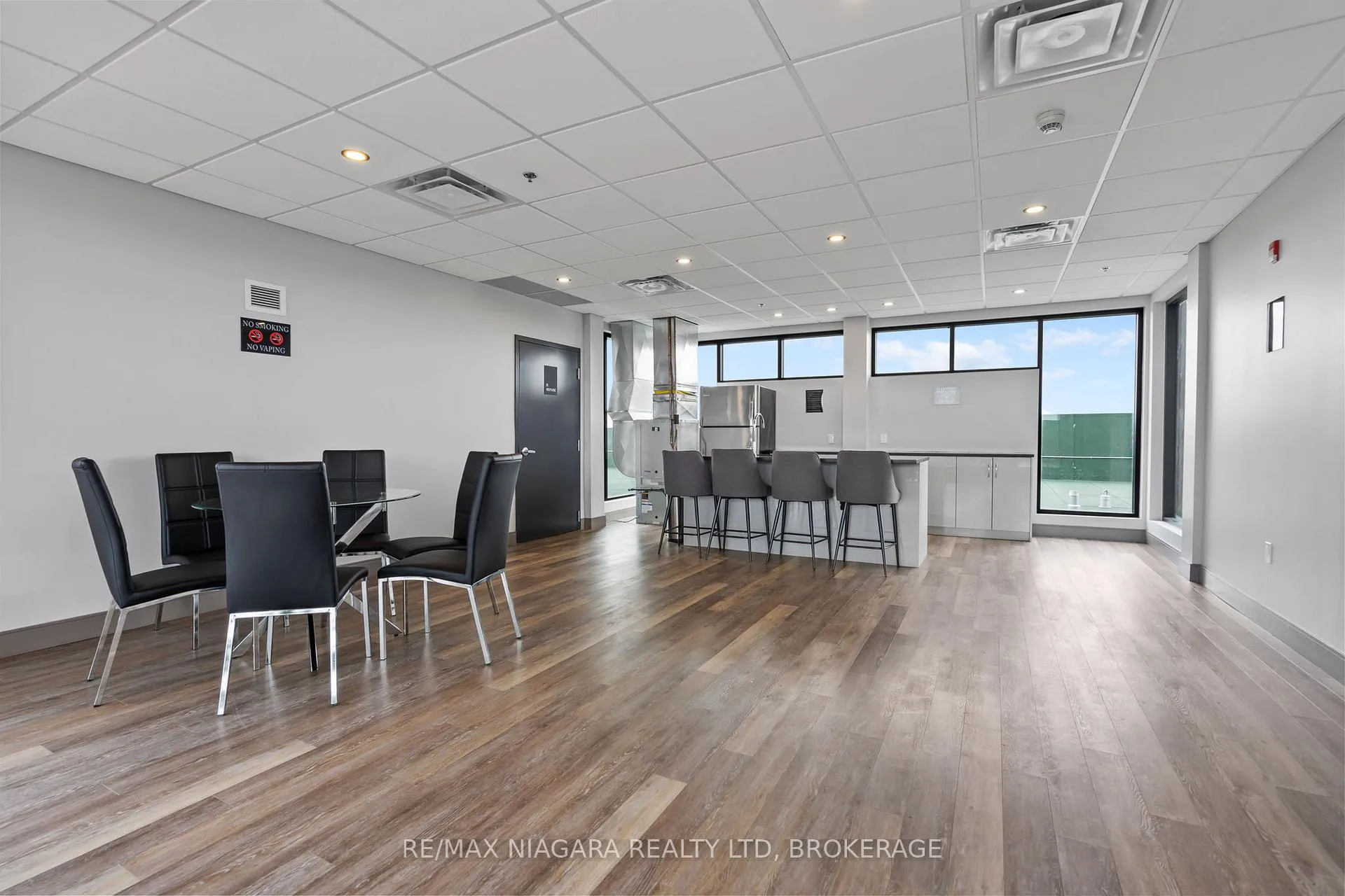 Photo 22 of Unit 202, 300B Fourth Avenue, St. Catharines, Ridley — HOMEH