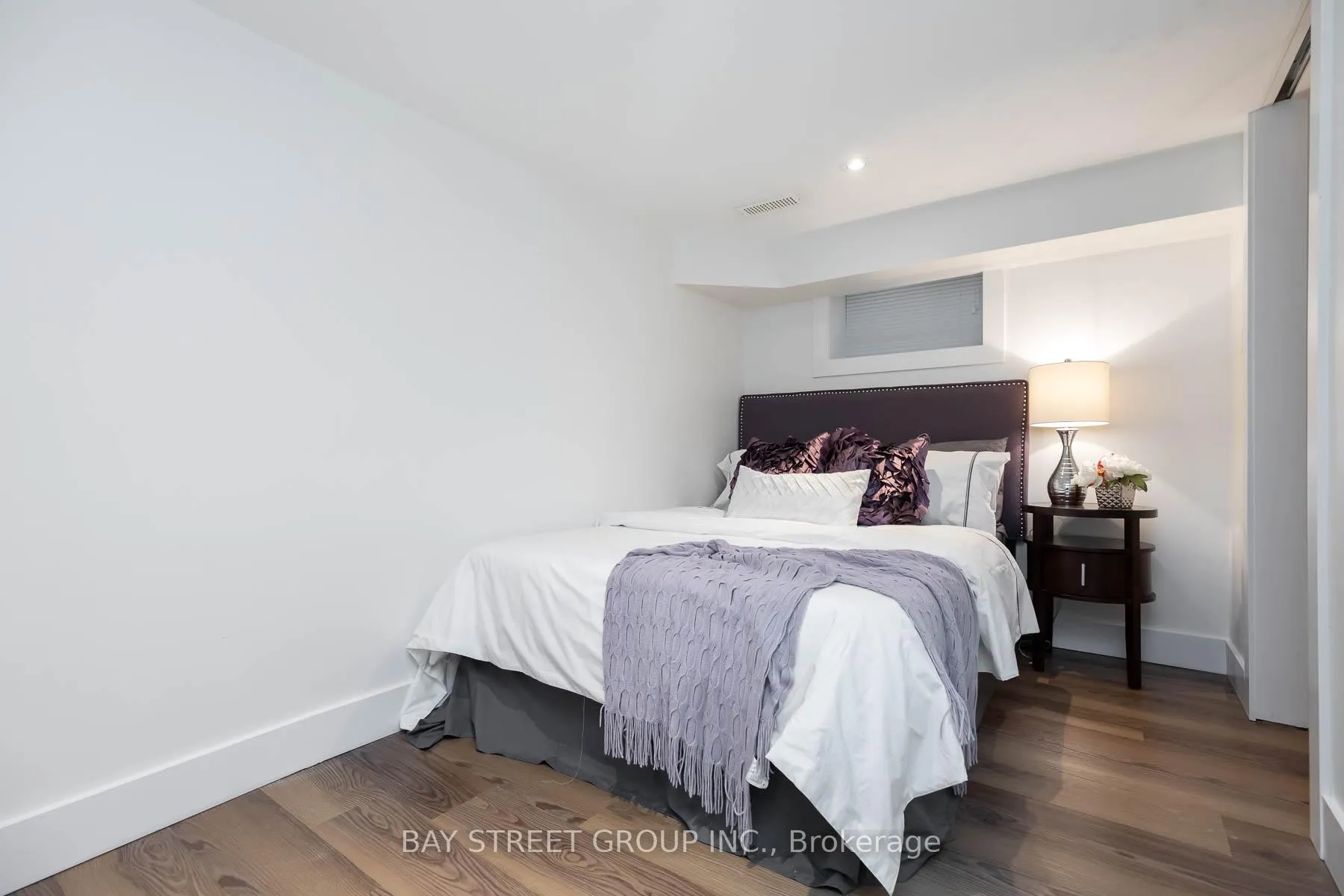 Photo 33 of 173 Duplex Avenue, Toronto, Yonge-Eglinton — HOMEH