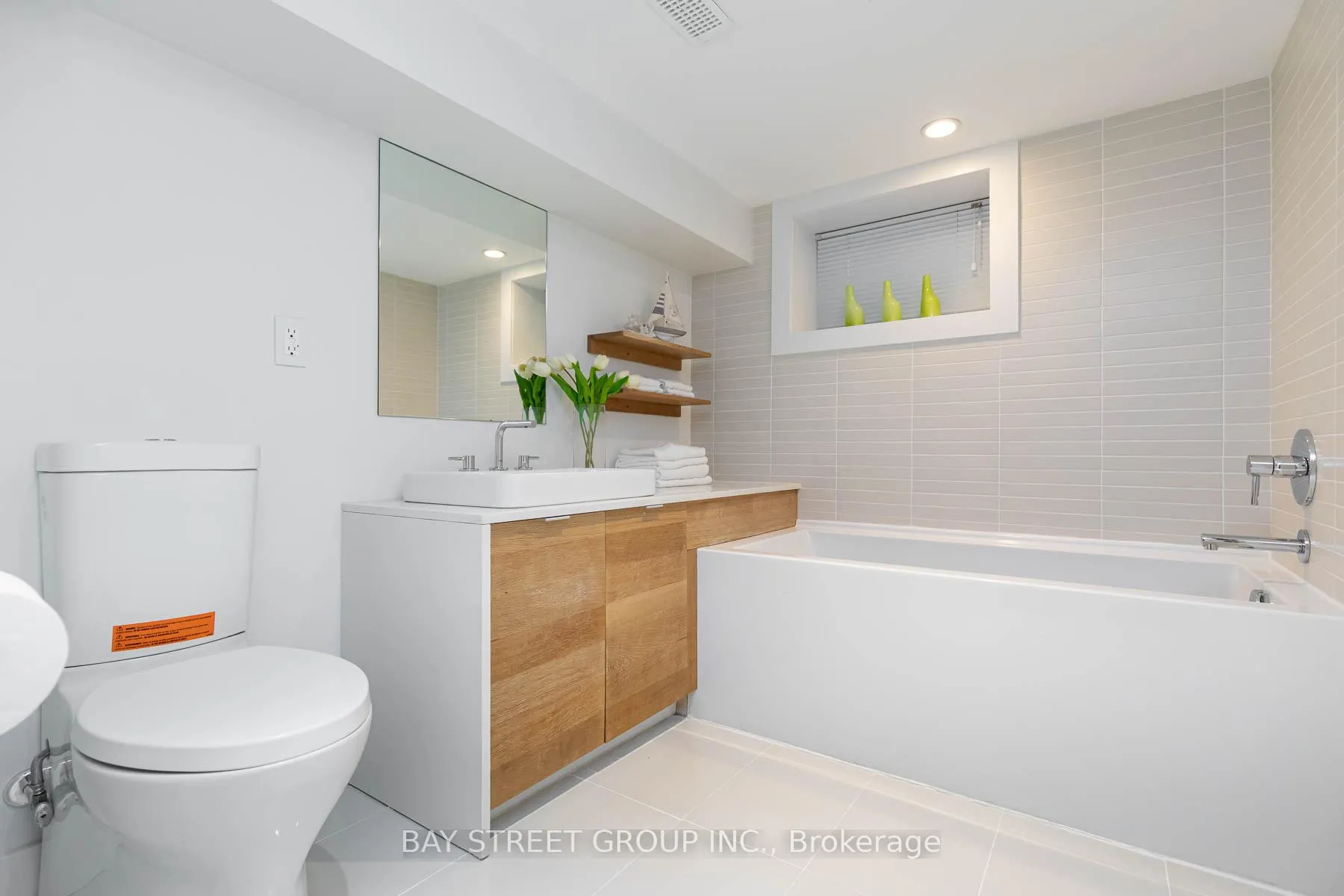 Photo 35 of 173 Duplex Avenue, Toronto, Yonge-Eglinton — HOMEH