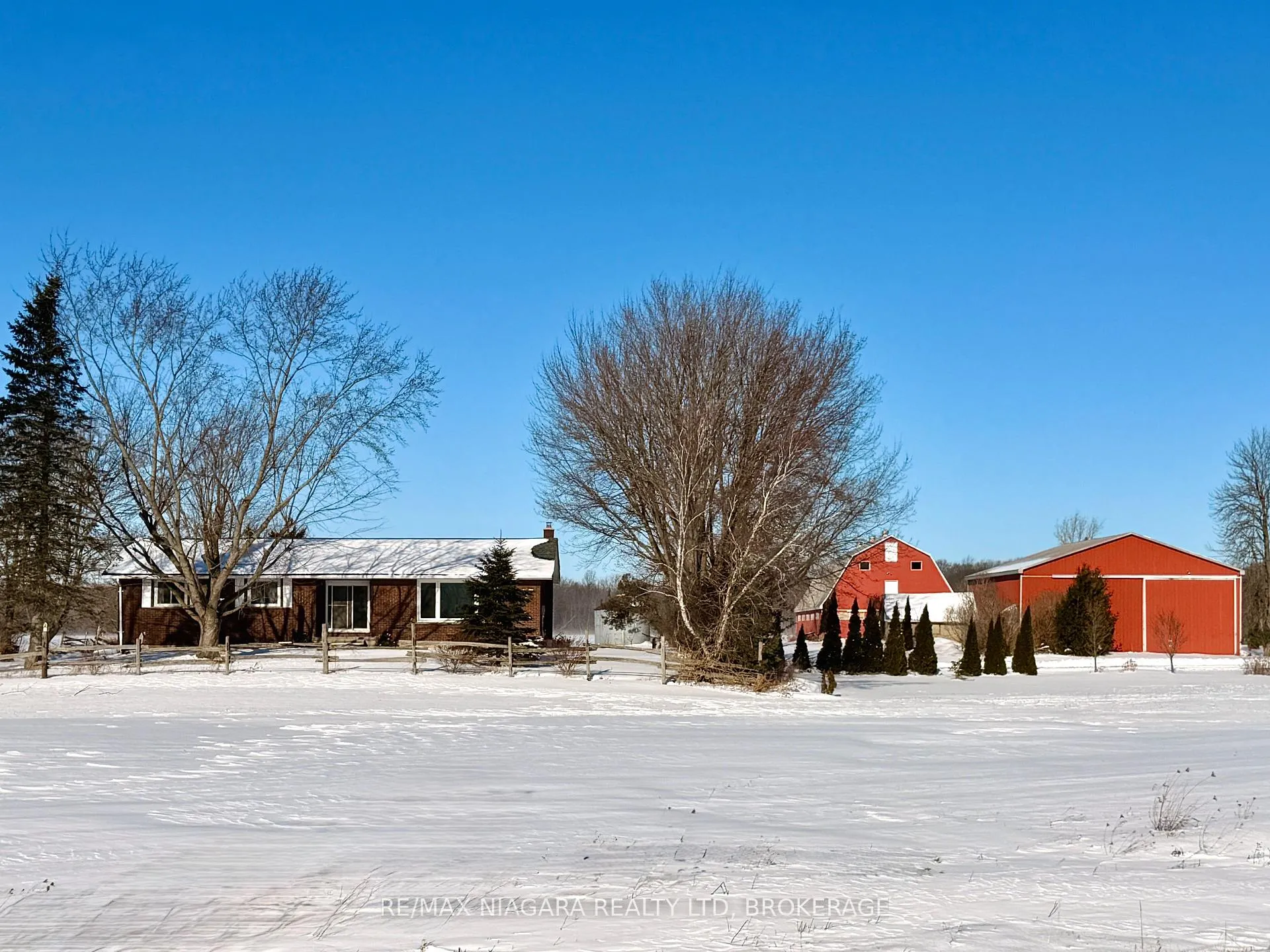 Photo 1 of 32626 Clarendon Street W, Wainfleet, Marshville/Winger — HOMEH