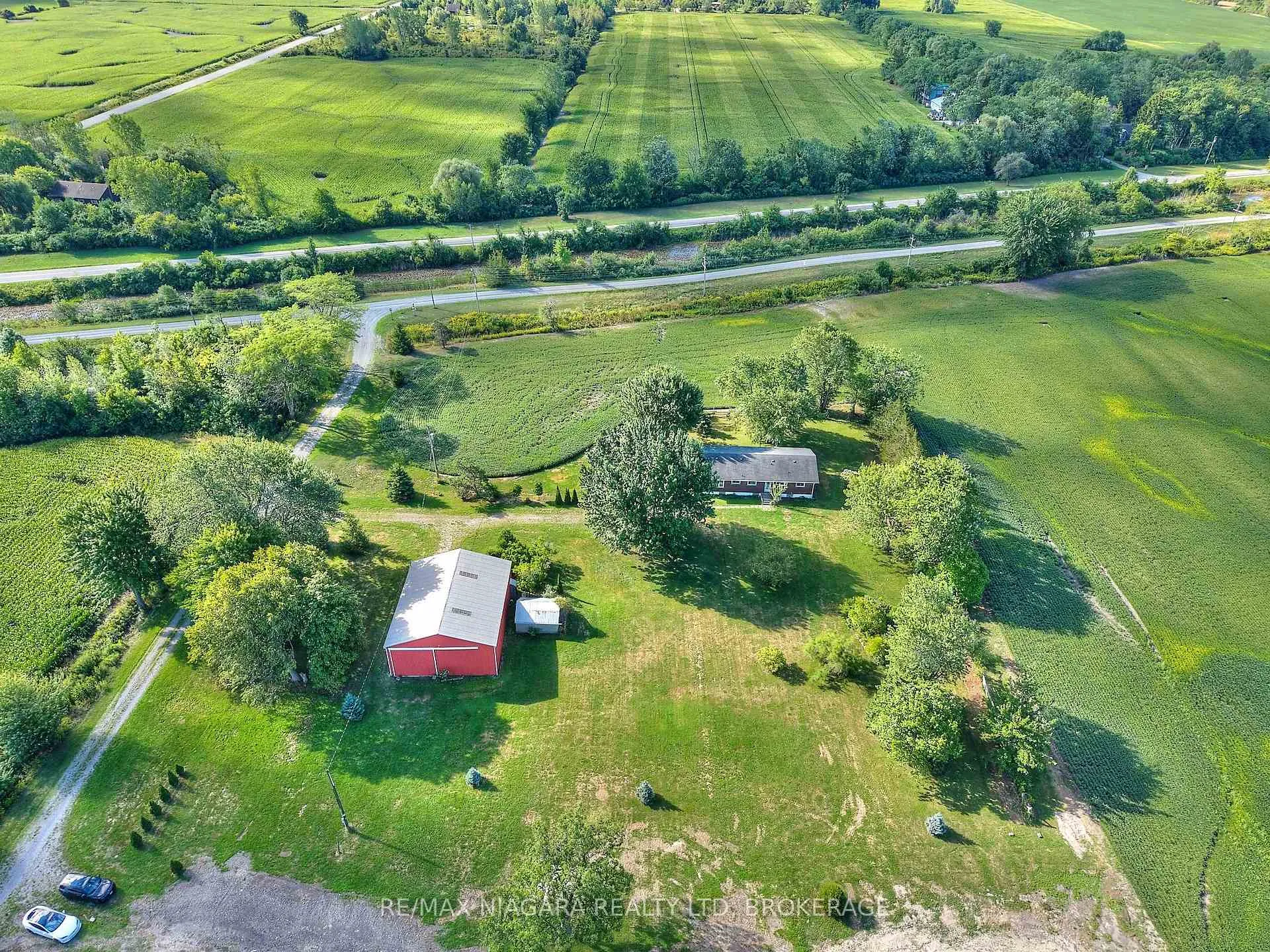 Photo 8 of 32626 Clarendon Street W, Wainfleet, Marshville/Winger — HOMEH