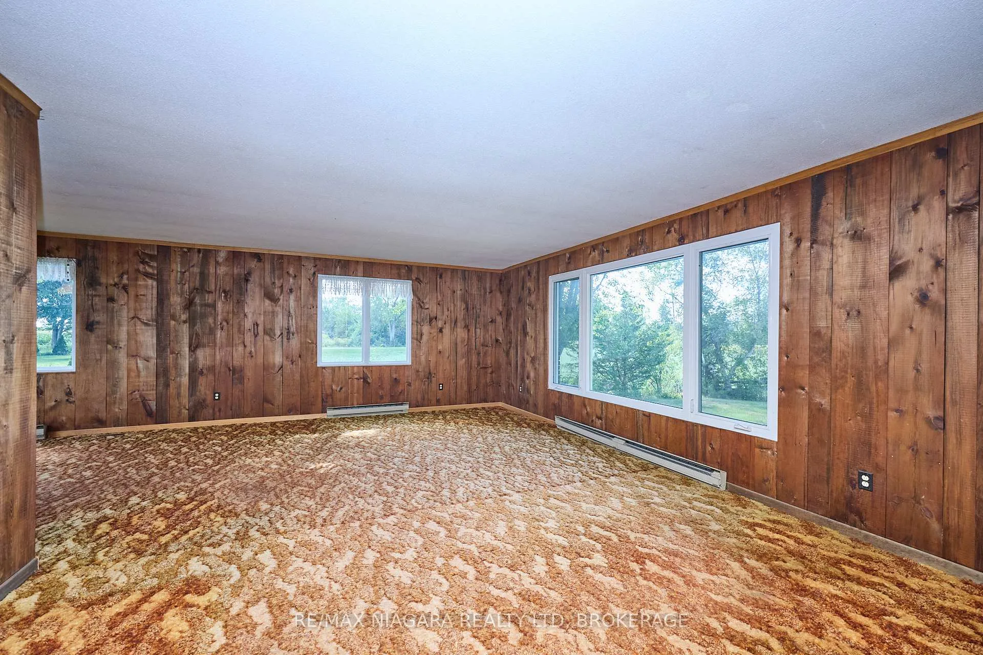 Photo 30 of 32626 Clarendon Street W, Wainfleet, Marshville/Winger — HOMEH