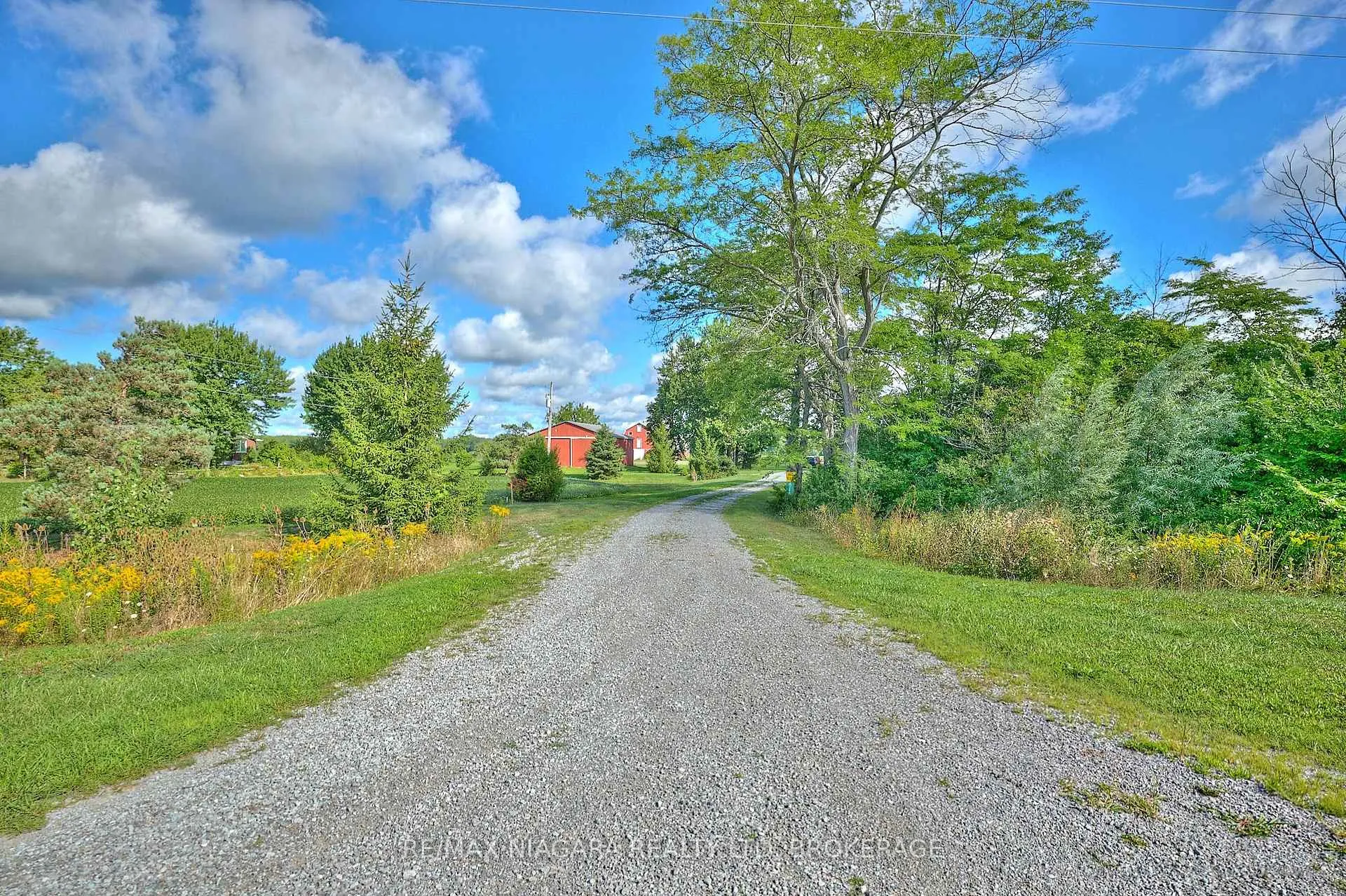 Photo 49 of 32626 Clarendon Street W, Wainfleet, Marshville/Winger — HOMEH