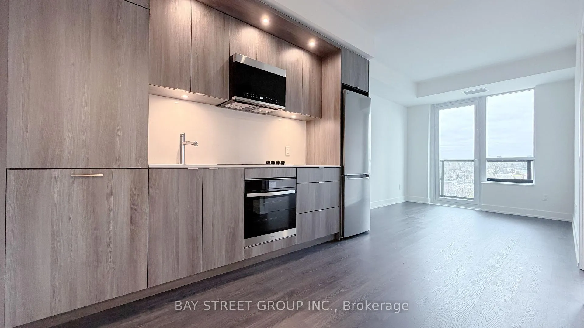 Photo 3 of Unit 607, 60 Central Park Roadway, Etobicoke, Islington-City Centre West — HOMEH
