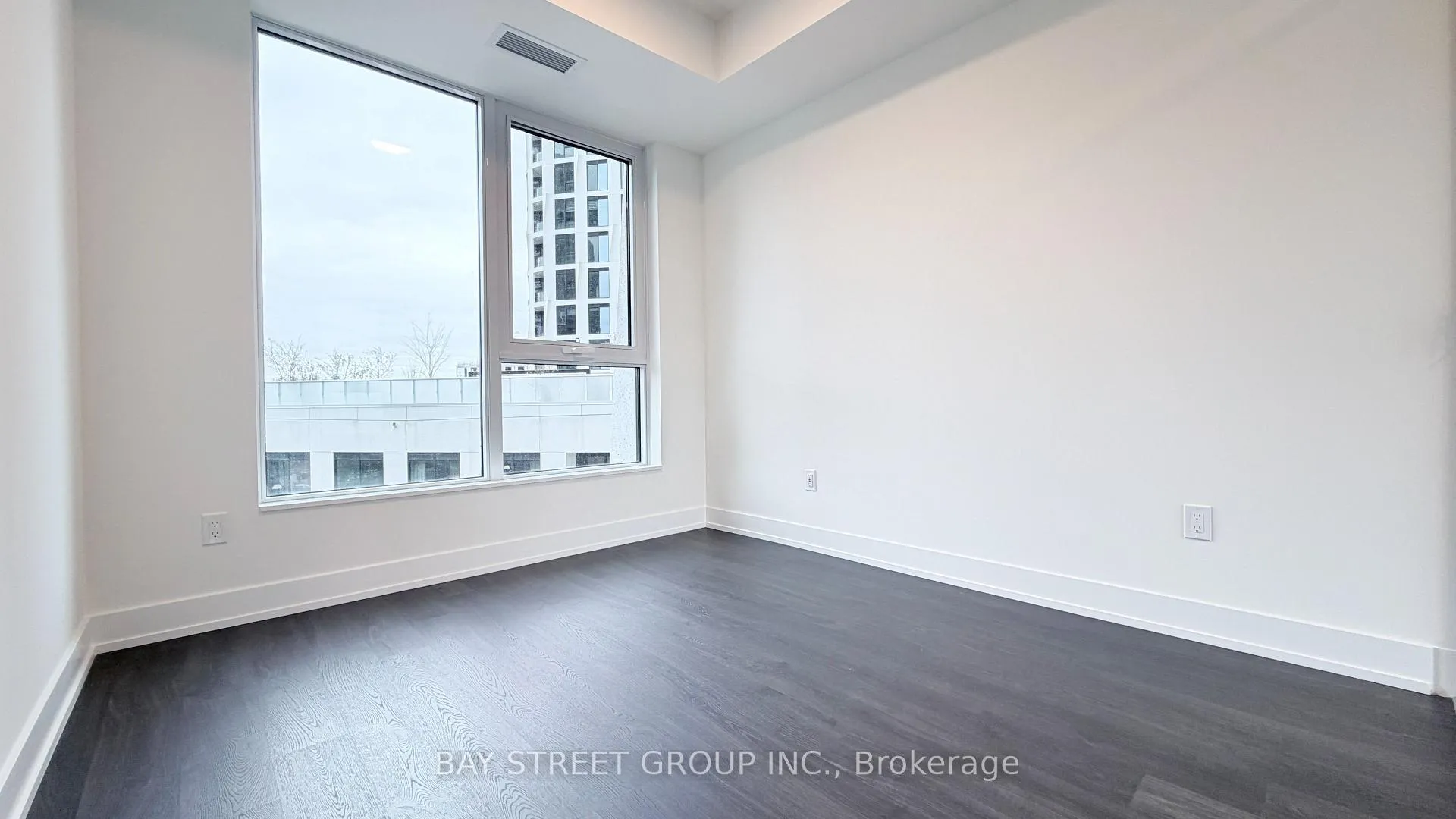 Photo 6 of Unit 607, 60 Central Park Roadway, Etobicoke, Islington-City Centre West — HOMEH
