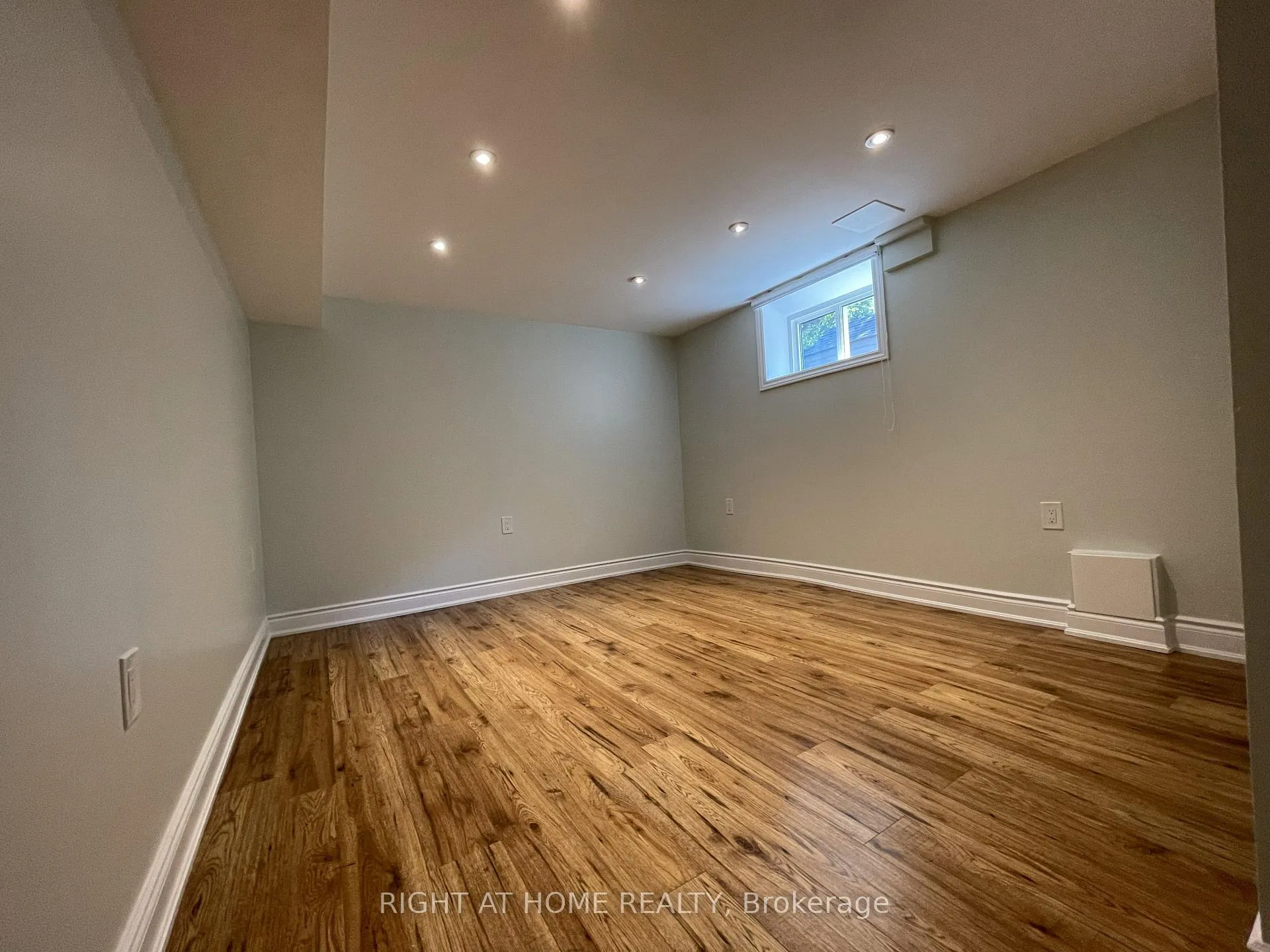 Photo 22 of 230 Martin Grove Road, Etobicoke, Islington-City Centre West — HOMEH