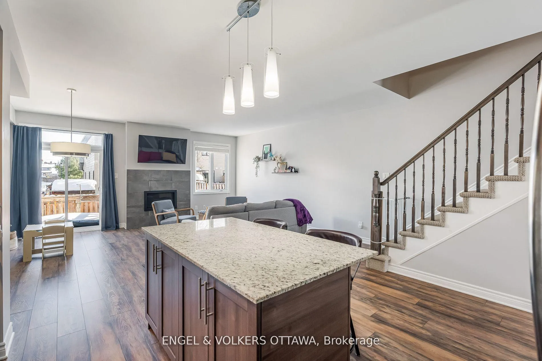 Photo 7 of 284 Munro Street, Carleton Place — HOMEH