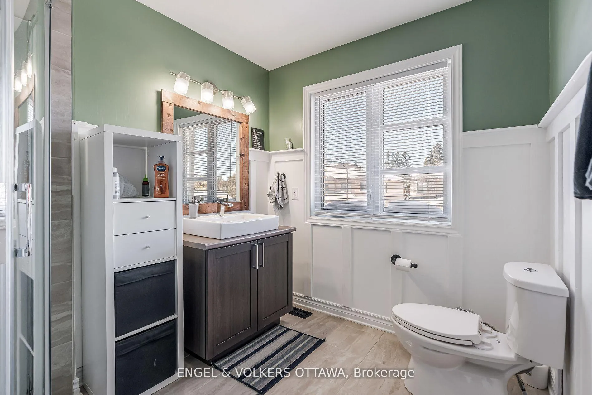 Photo 15 of 284 Munro Street, Carleton Place — HOMEH