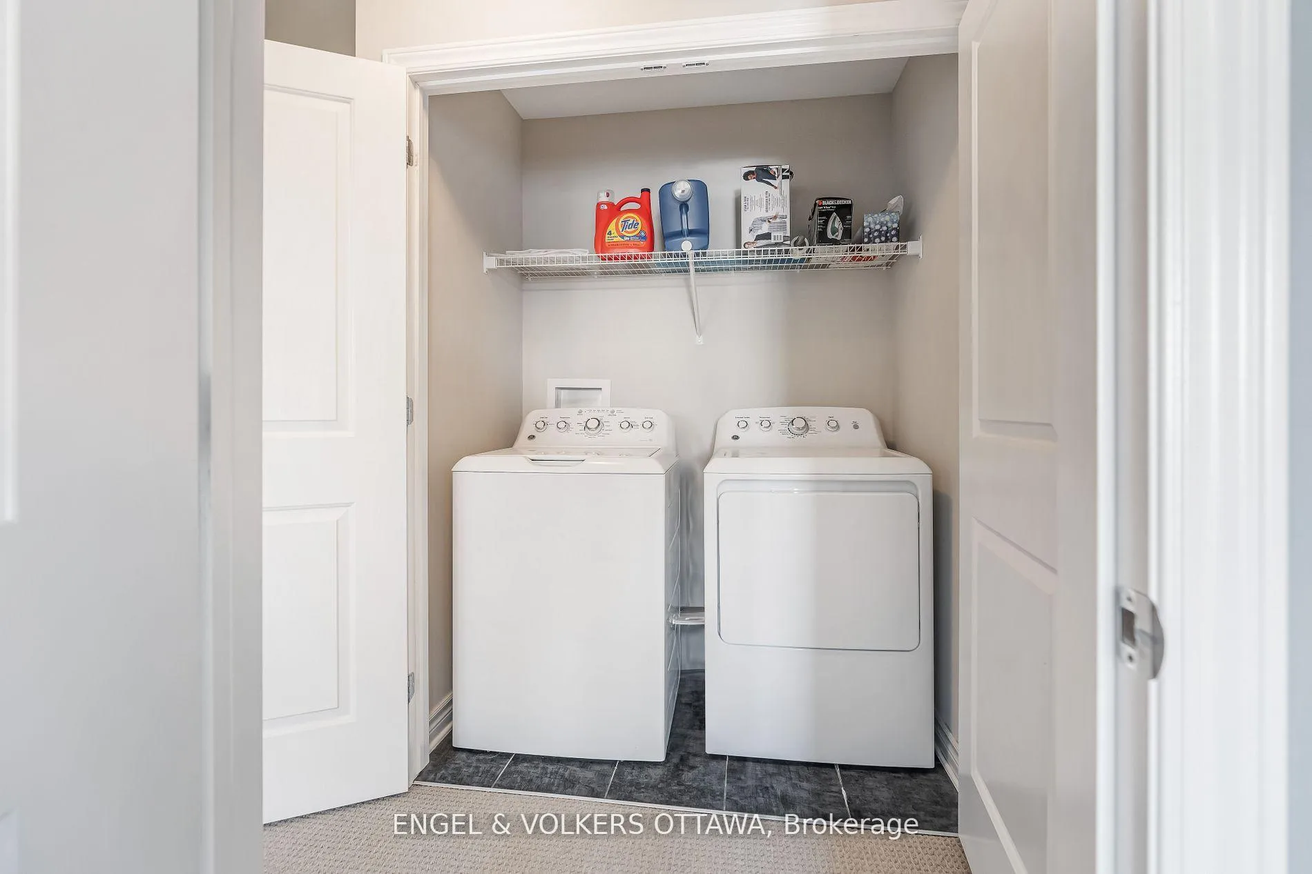 Photo 18 of 284 Munro Street, Carleton Place — HOMEH