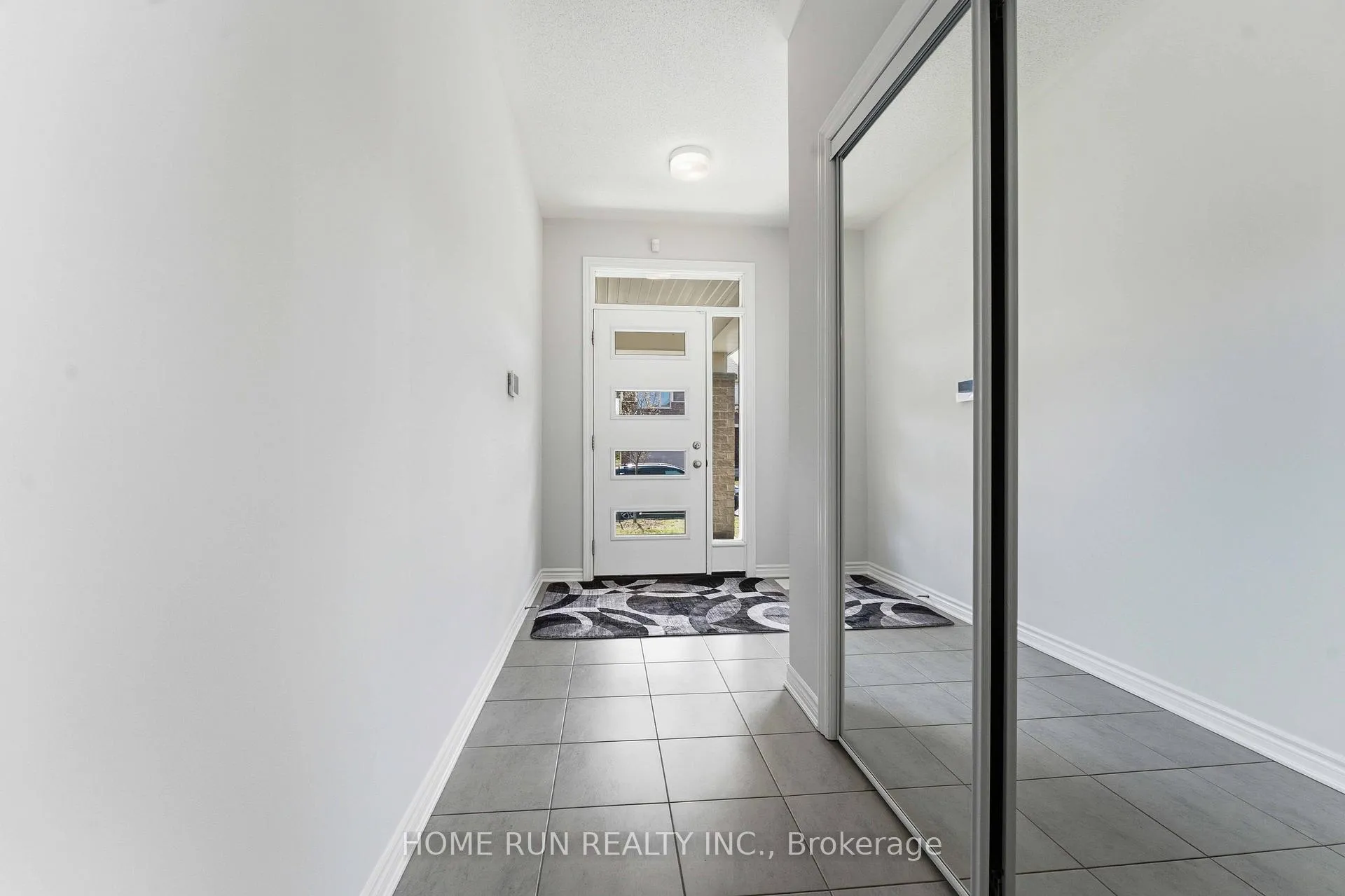 Photo 3 of 515 Arosa Way, Ottawa, Kanata - Emerald Meadows/Trailwest — HOMEH