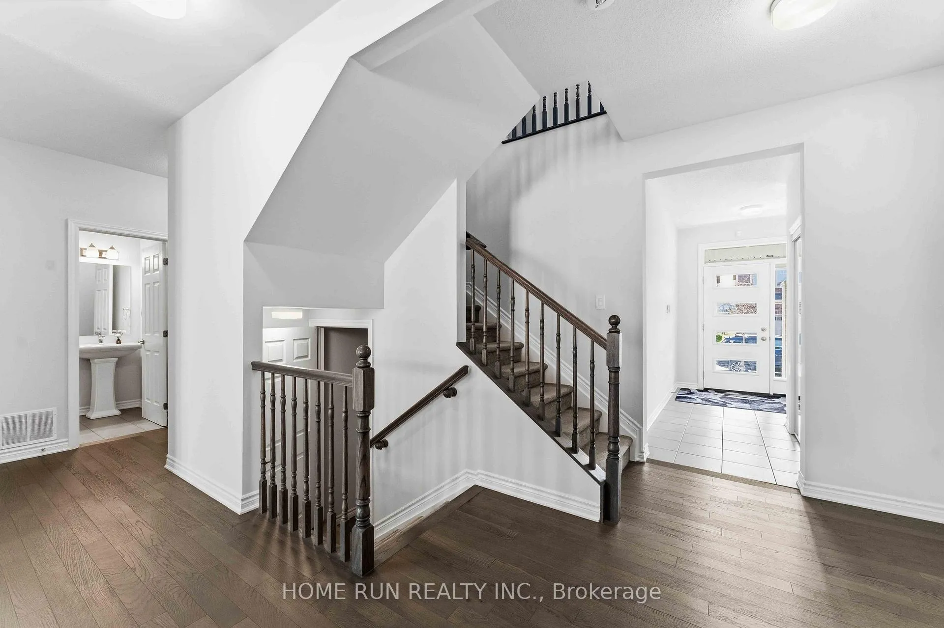 Photo 6 of 515 Arosa Way, Ottawa, Kanata - Emerald Meadows/Trailwest — HOMEH