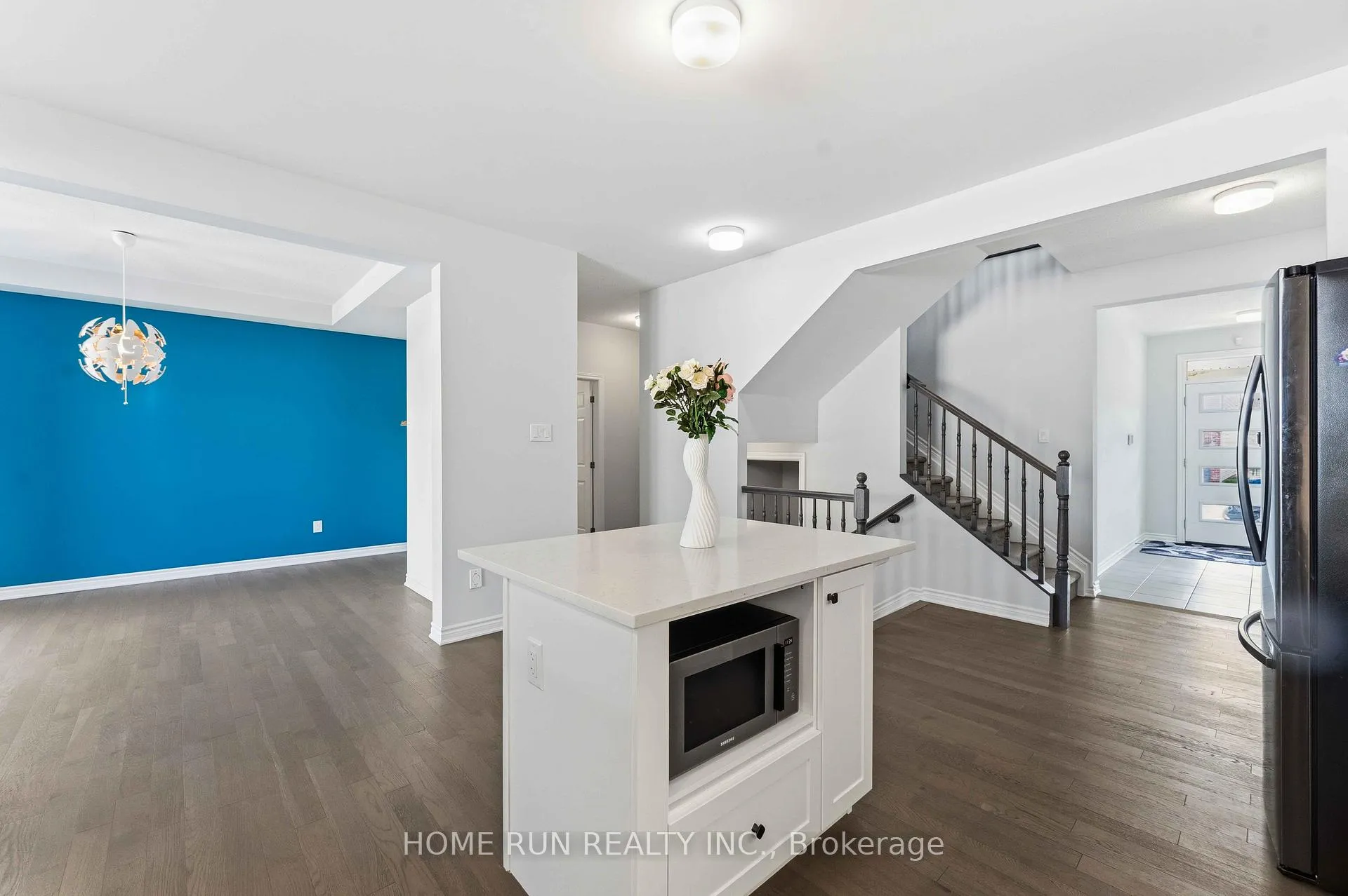 Photo 10 of 515 Arosa Way, Ottawa, Kanata - Emerald Meadows/Trailwest — HOMEH