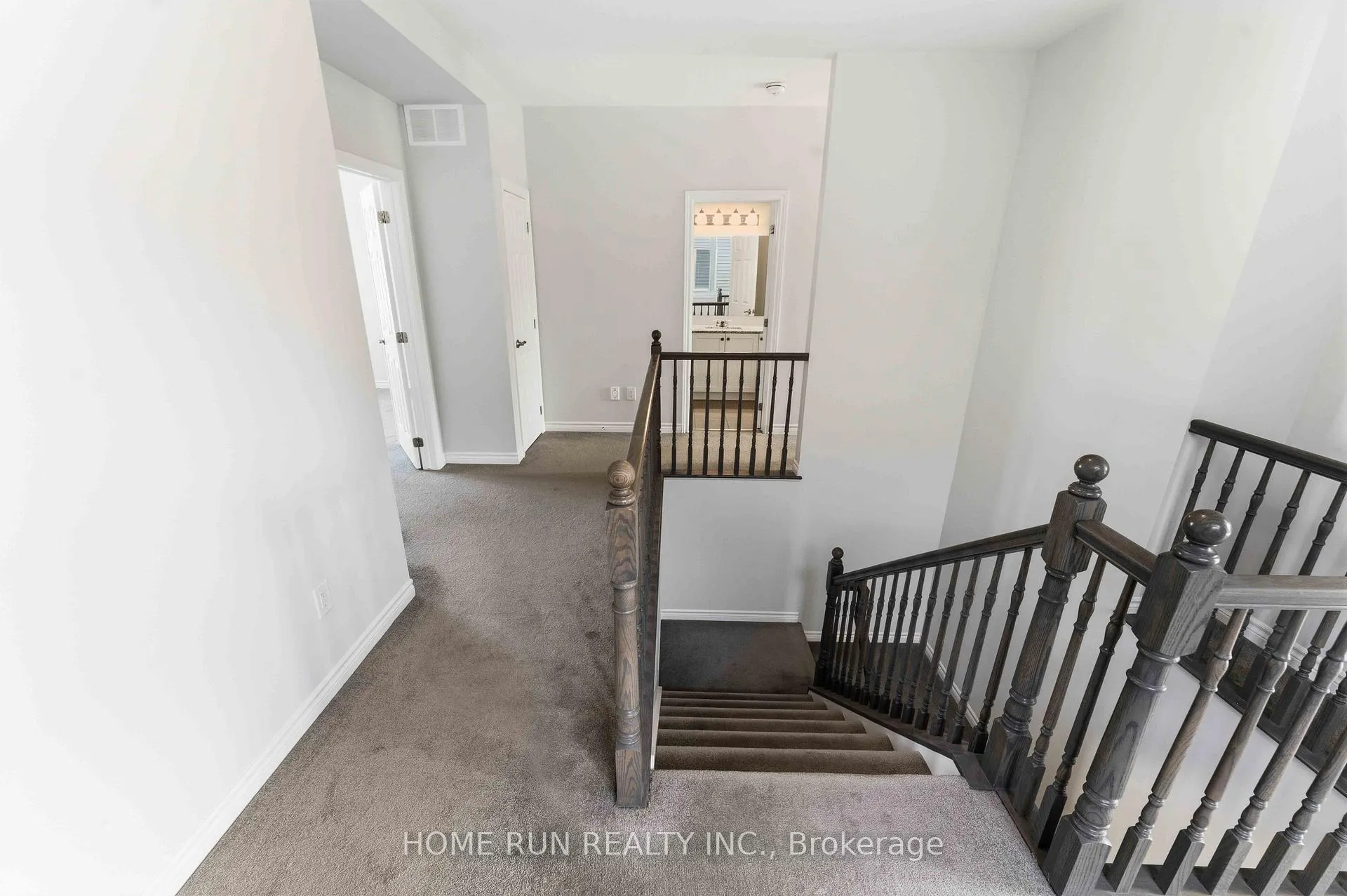 Photo 15 of 515 Arosa Way, Ottawa, Kanata - Emerald Meadows/Trailwest — HOMEH