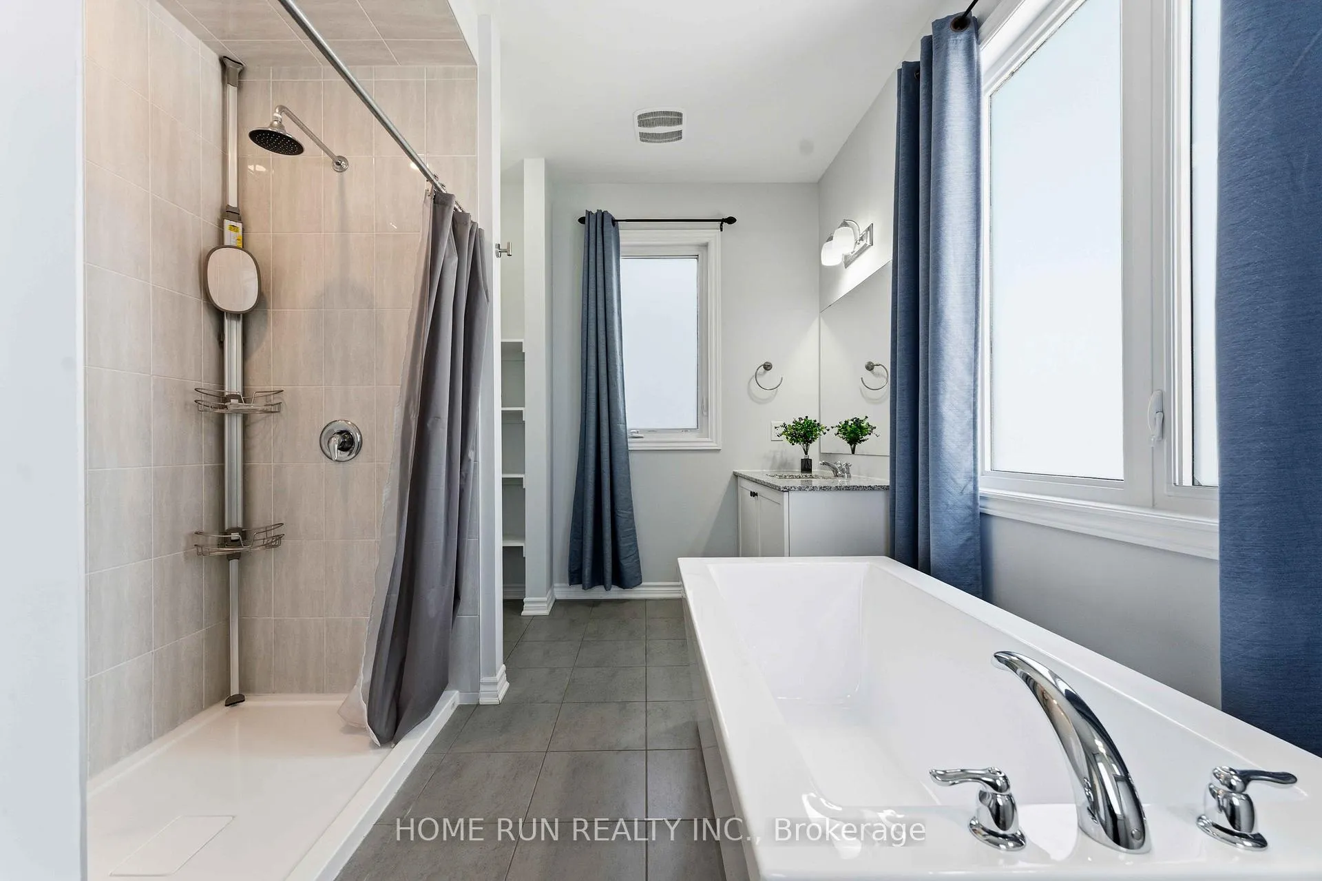 Photo 24 of 515 Arosa Way, Ottawa, Kanata - Emerald Meadows/Trailwest — HOMEH