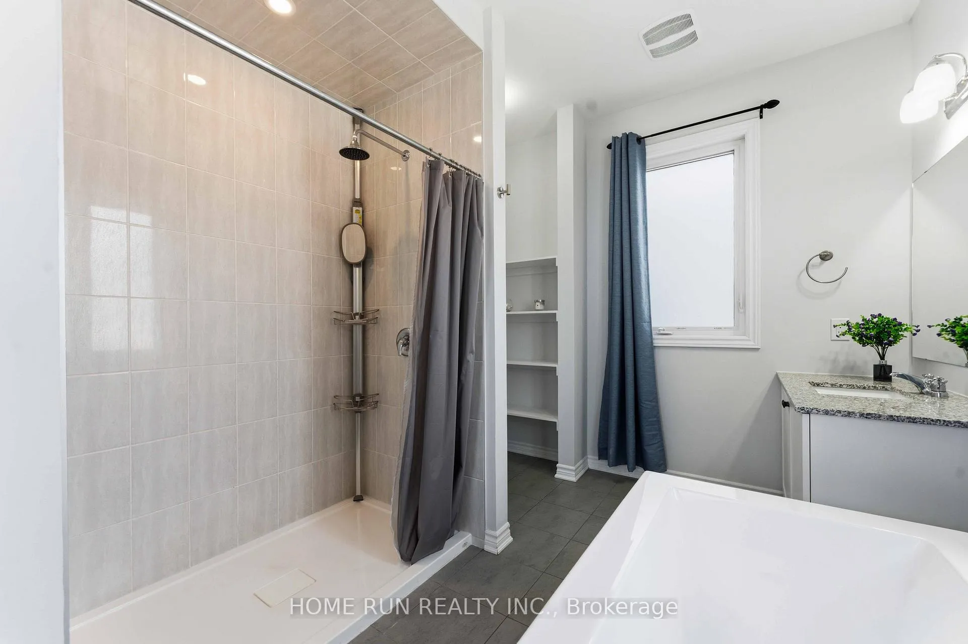 Photo 25 of 515 Arosa Way, Ottawa, Kanata - Emerald Meadows/Trailwest — HOMEH