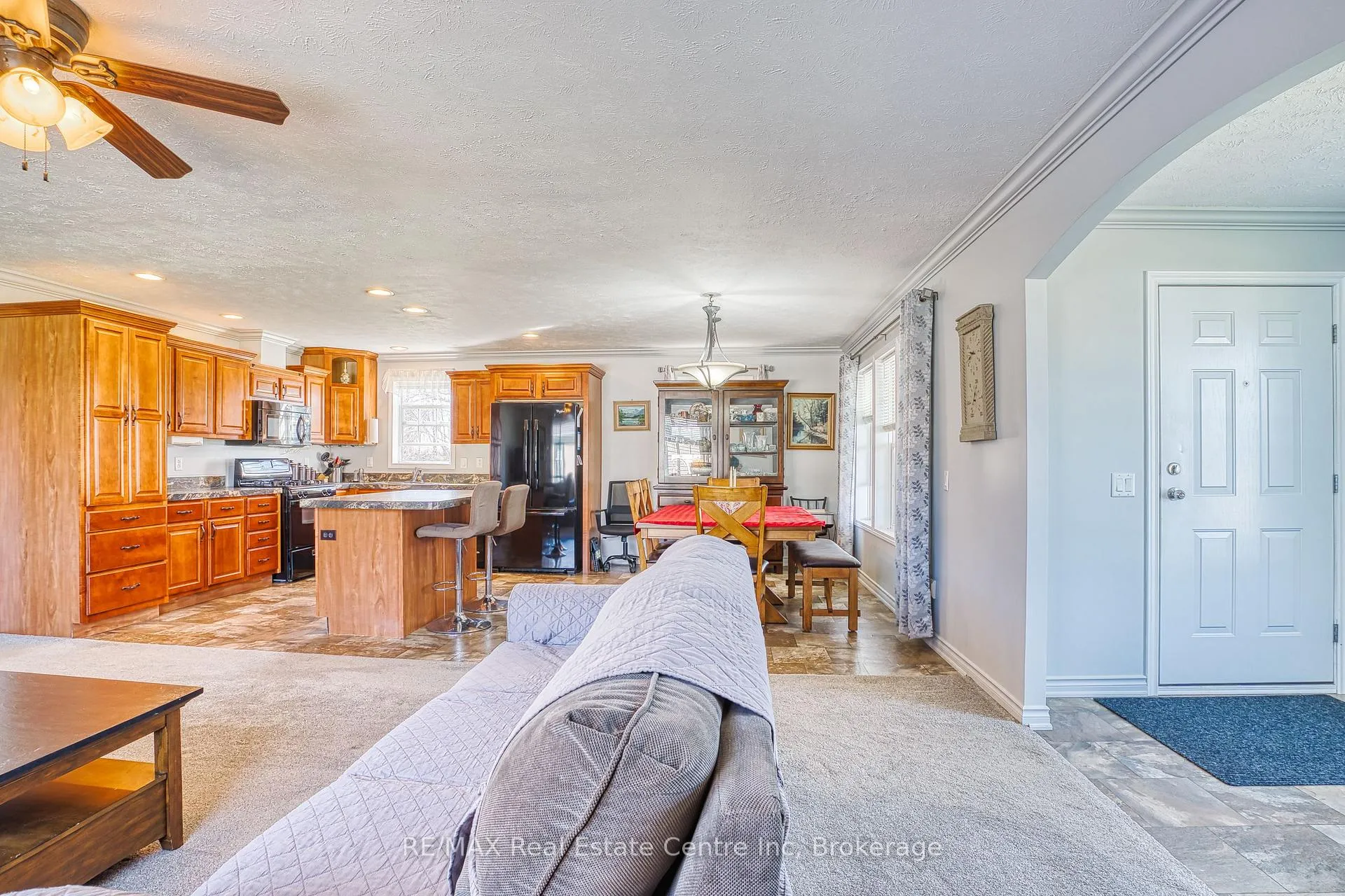 Photo 8 of 116 Parkview Circle, Wellington North, Rural Wellington North — HOMEH
