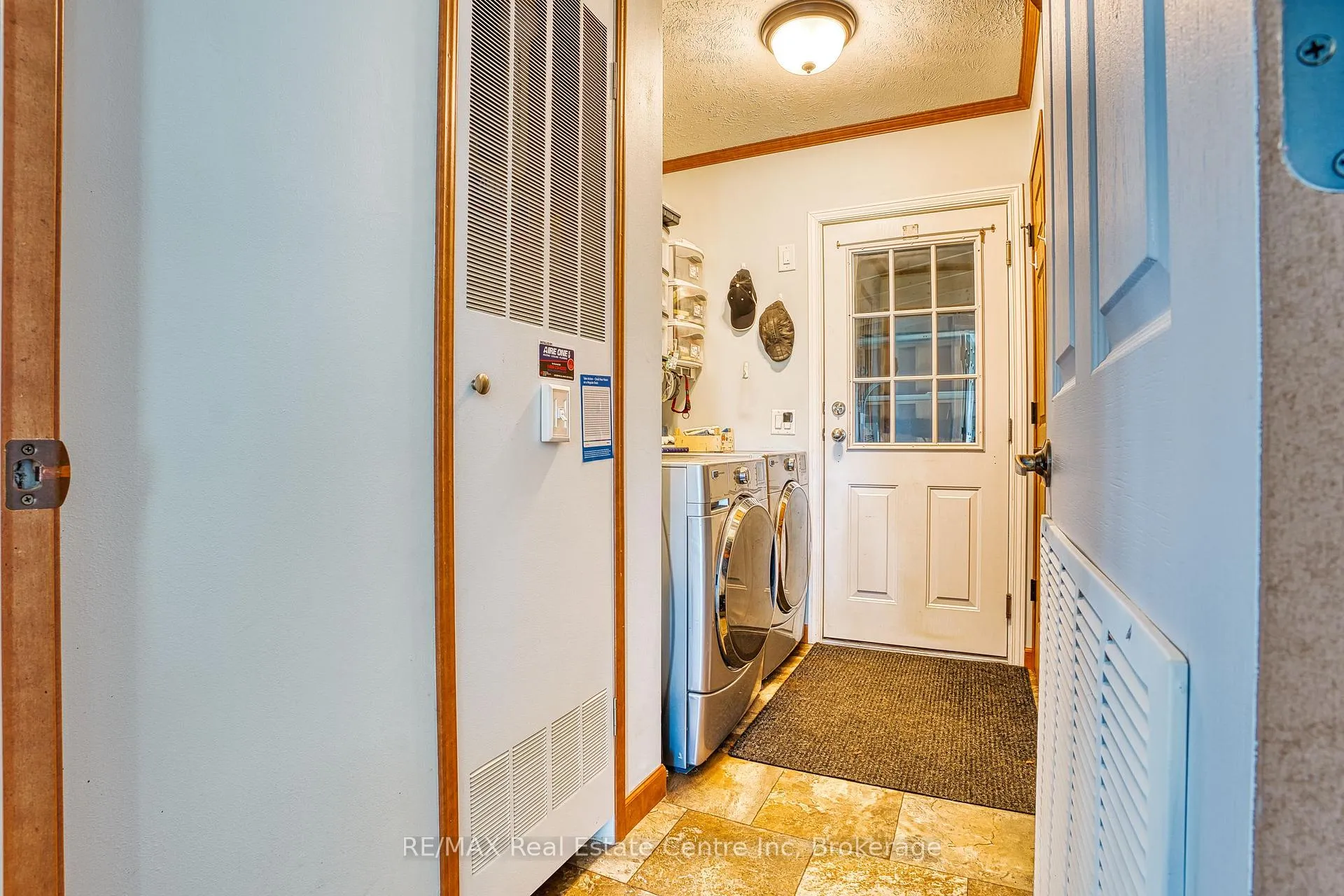 Photo 15 of 116 Parkview Circle, Wellington North, Rural Wellington North — HOMEH