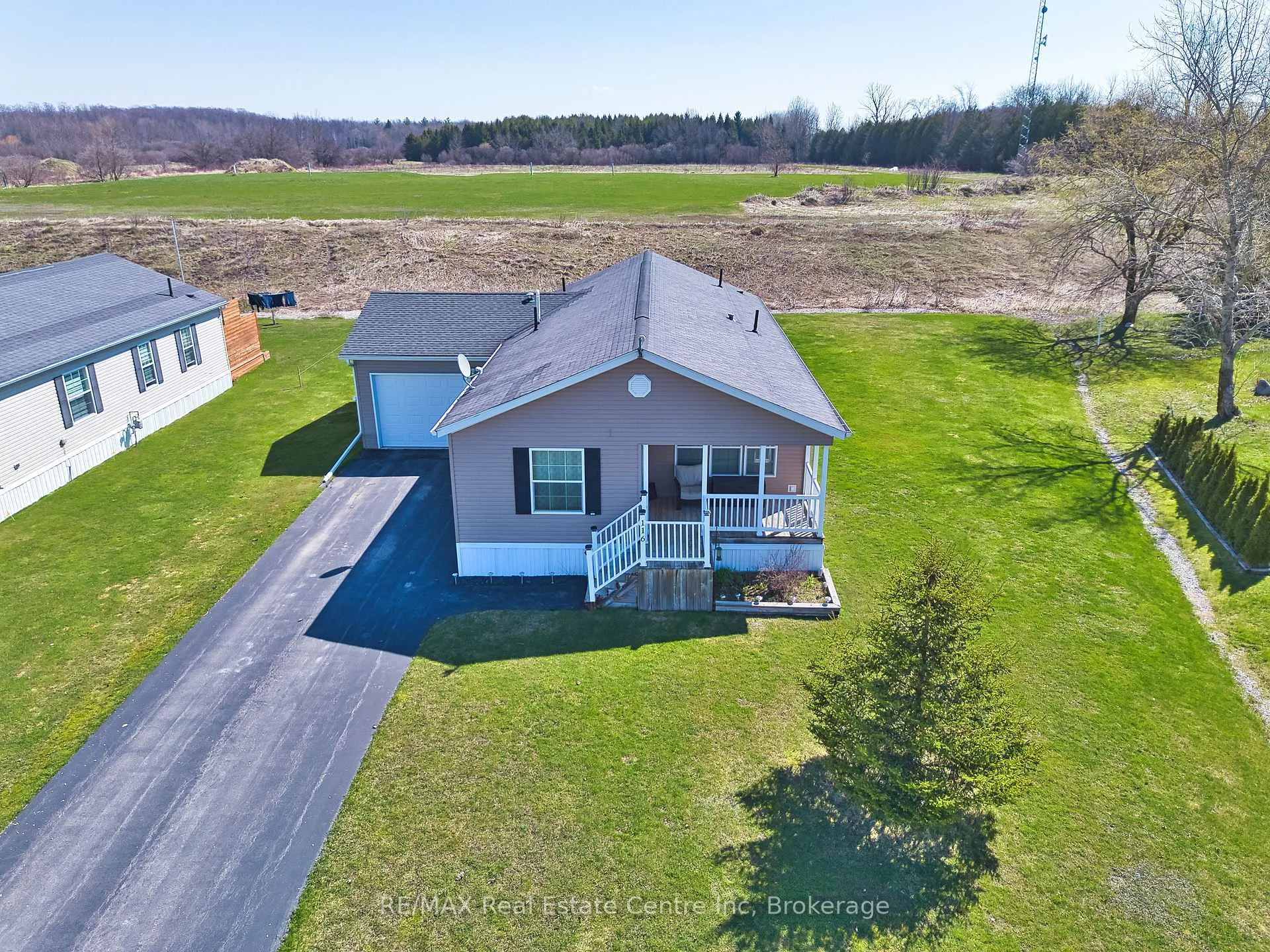 Photo 28 of 116 Parkview Circle, Wellington North, Rural Wellington North — HOMEH